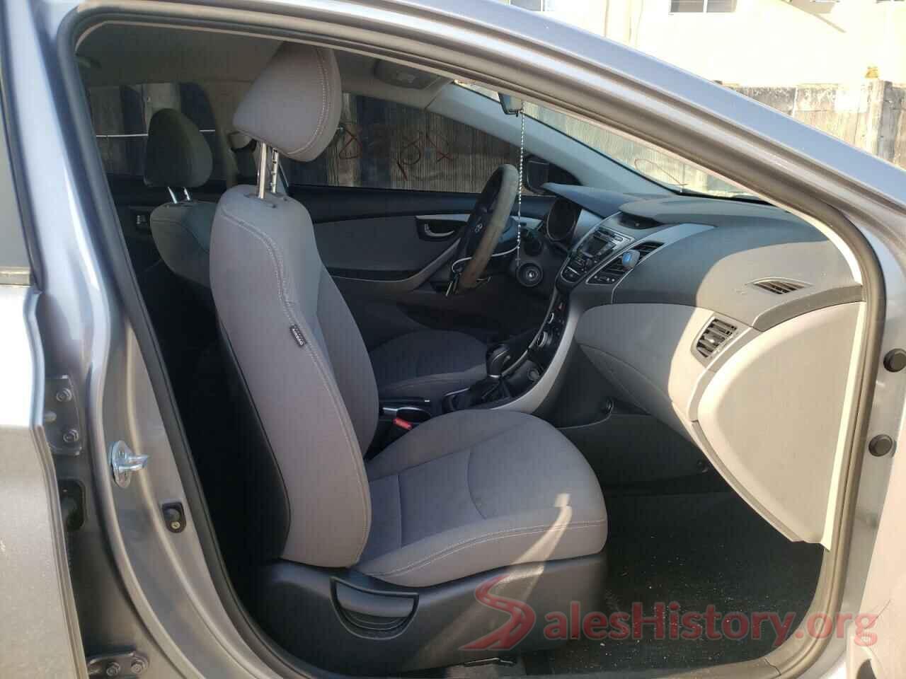 KMHDH4AE4GU532233 2016 HYUNDAI ELANTRA