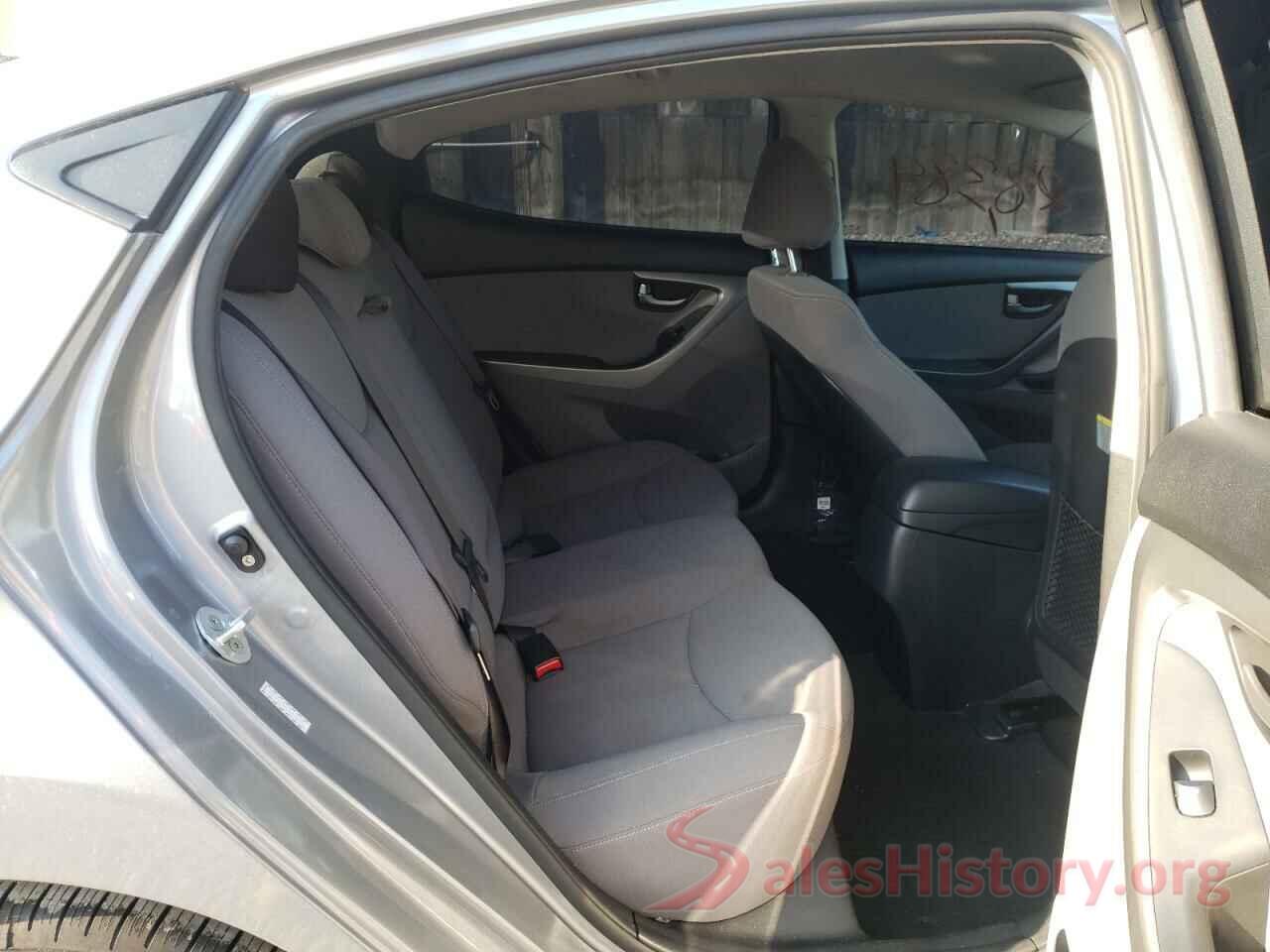 KMHDH4AE4GU532233 2016 HYUNDAI ELANTRA