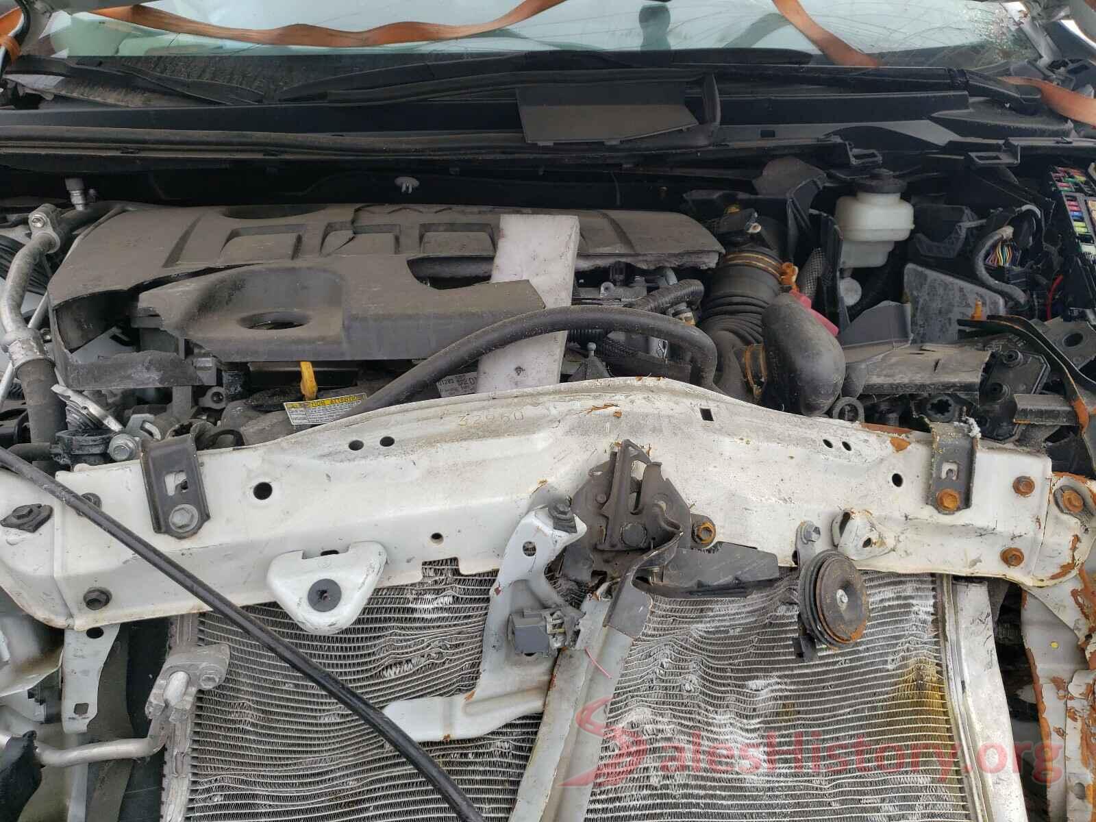 5YFBURHEXKP858327 2019 TOYOTA COROLLA