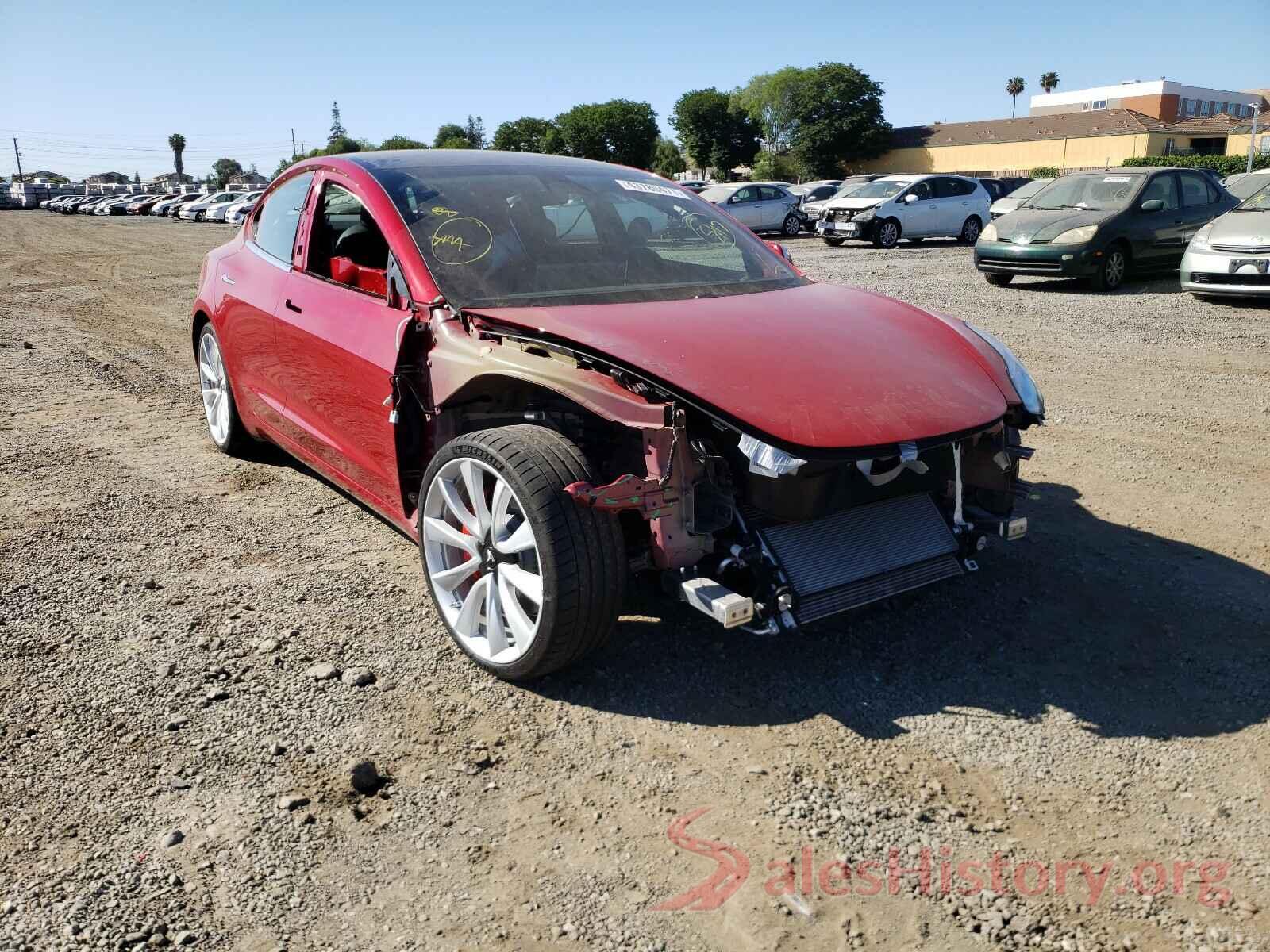 5YJ3E1EB2JF063117 2018 TESLA MODEL 3