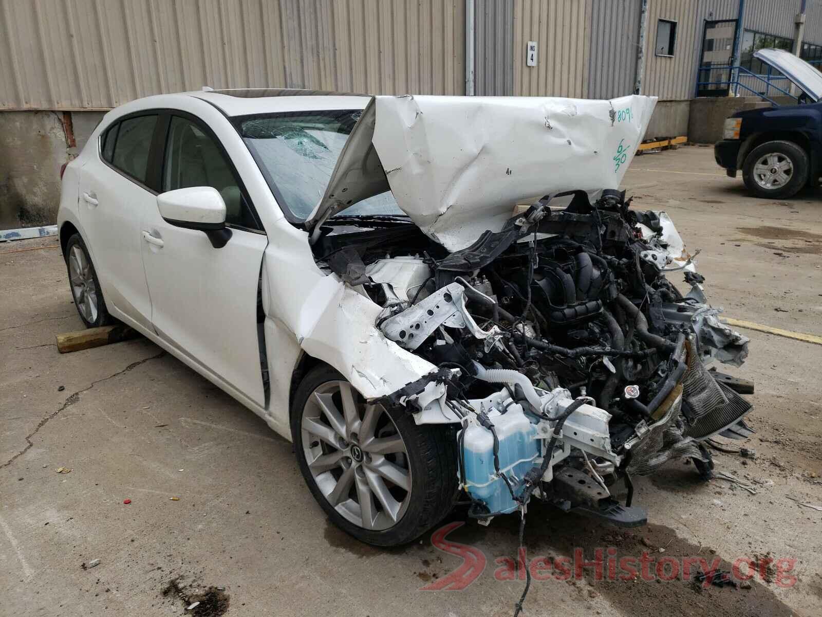 JM1BN1M35H1128096 2017 MAZDA 3