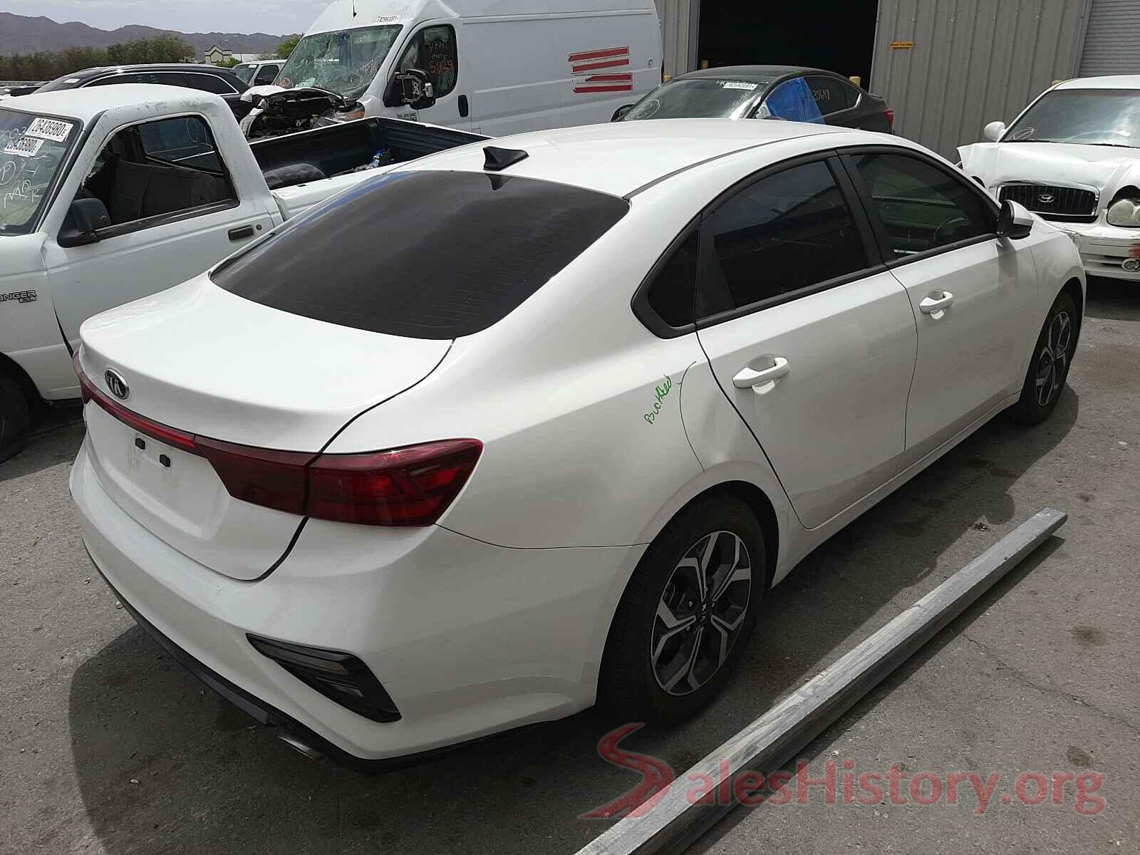 3KPF24AD5LE156818 2020 KIA FORTE