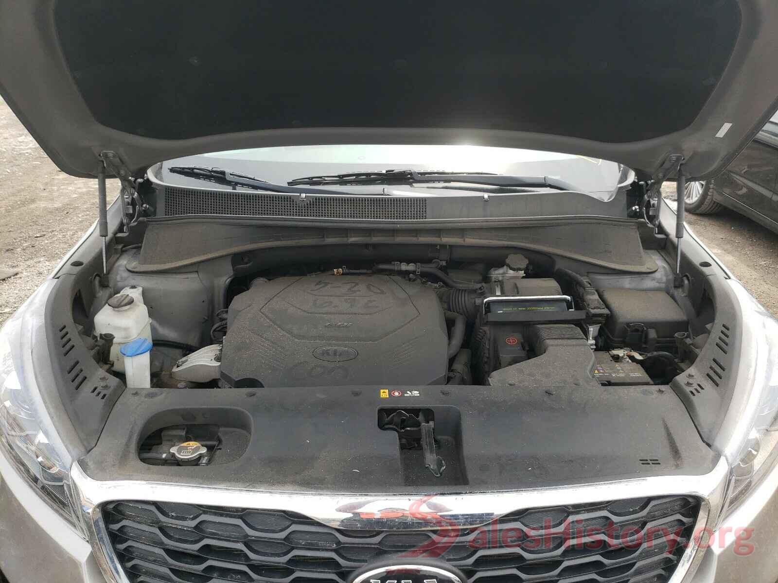 5XYPGDA57KG481647 2019 KIA SORENTO