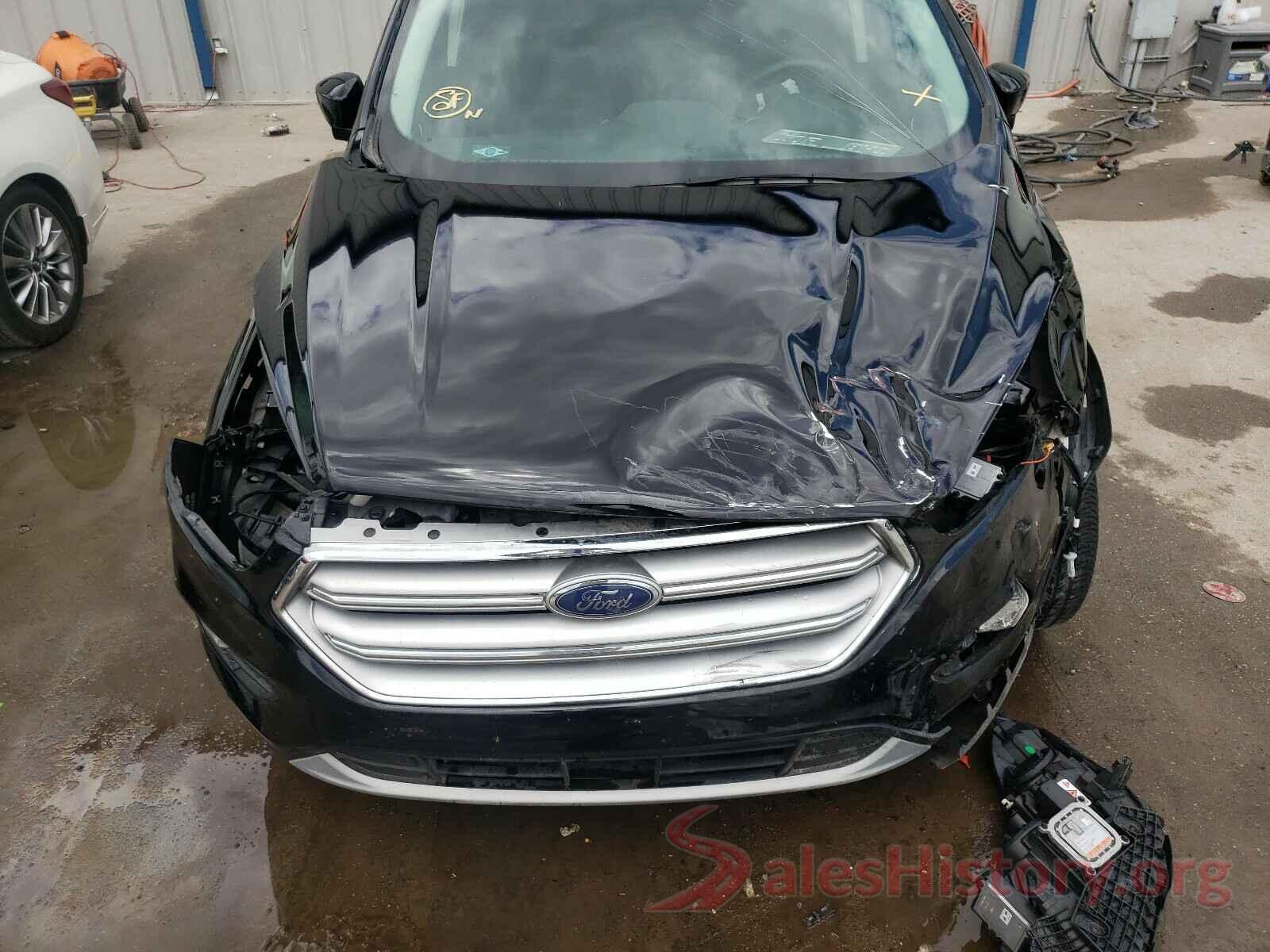 1FMCU0J93HUD05037 2017 FORD ESCAPE