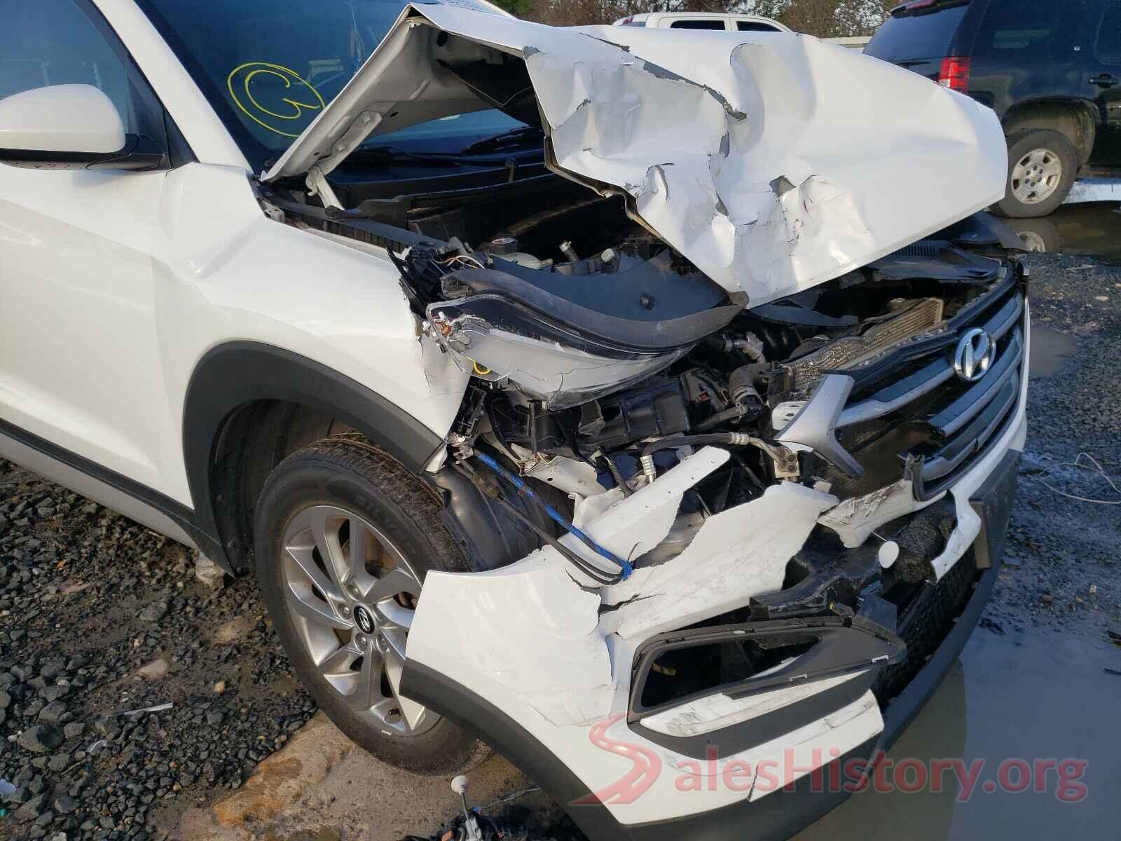 KM8J33A43JU723037 2018 HYUNDAI TUCSON