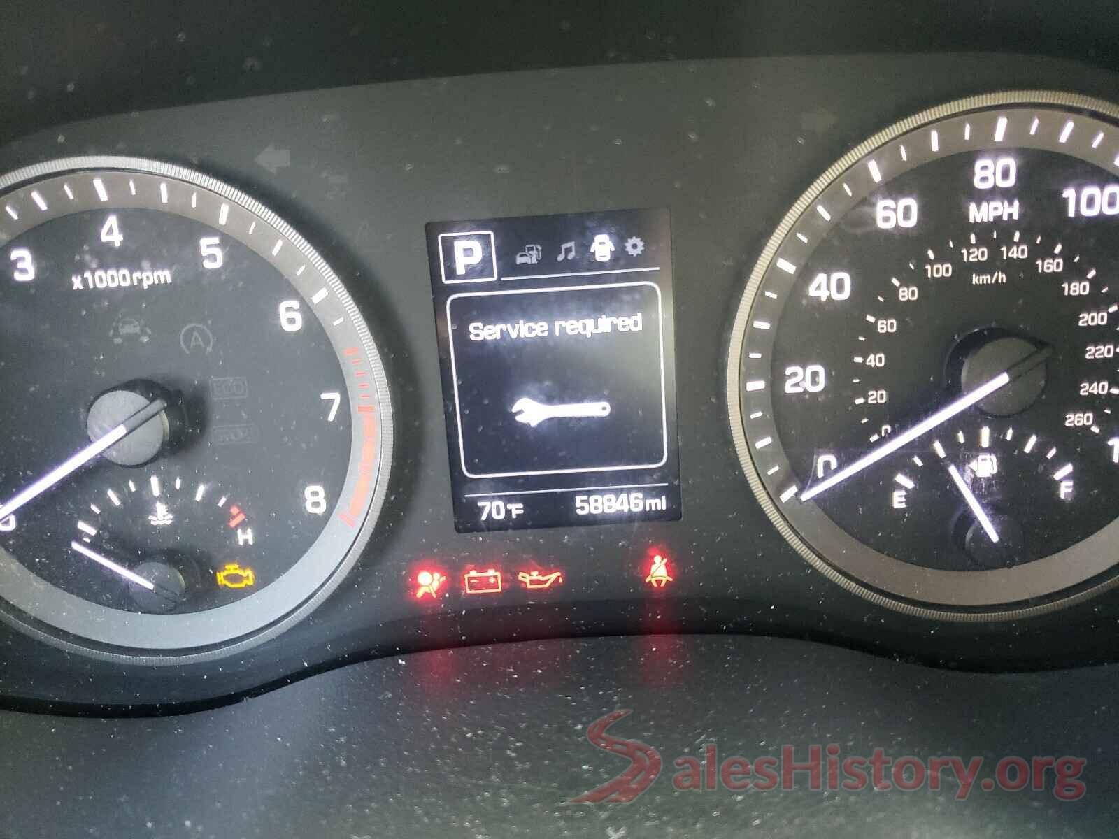 KM8J33A43JU723037 2018 HYUNDAI TUCSON