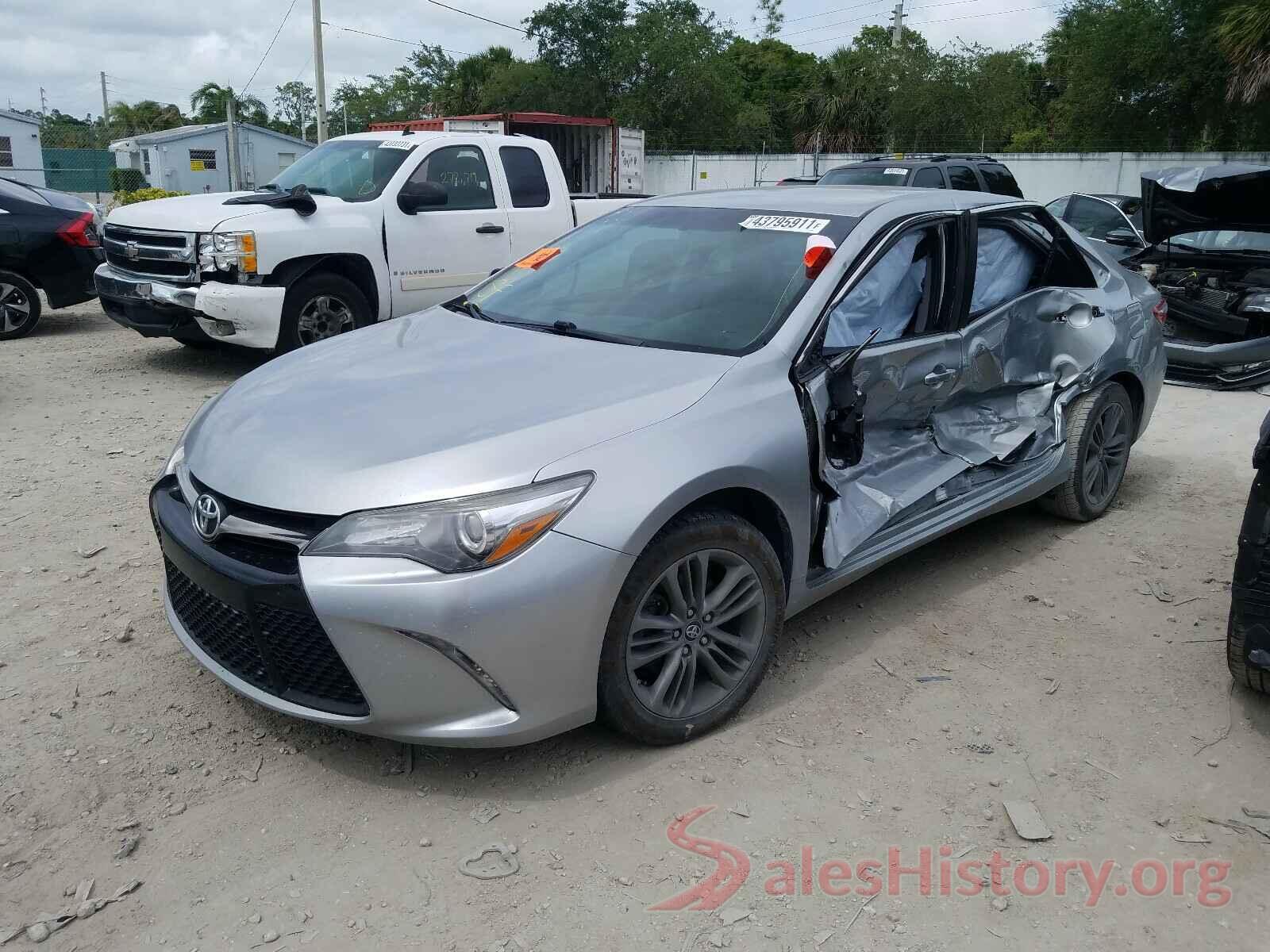 4T1BF1FK2HU758203 2017 TOYOTA CAMRY