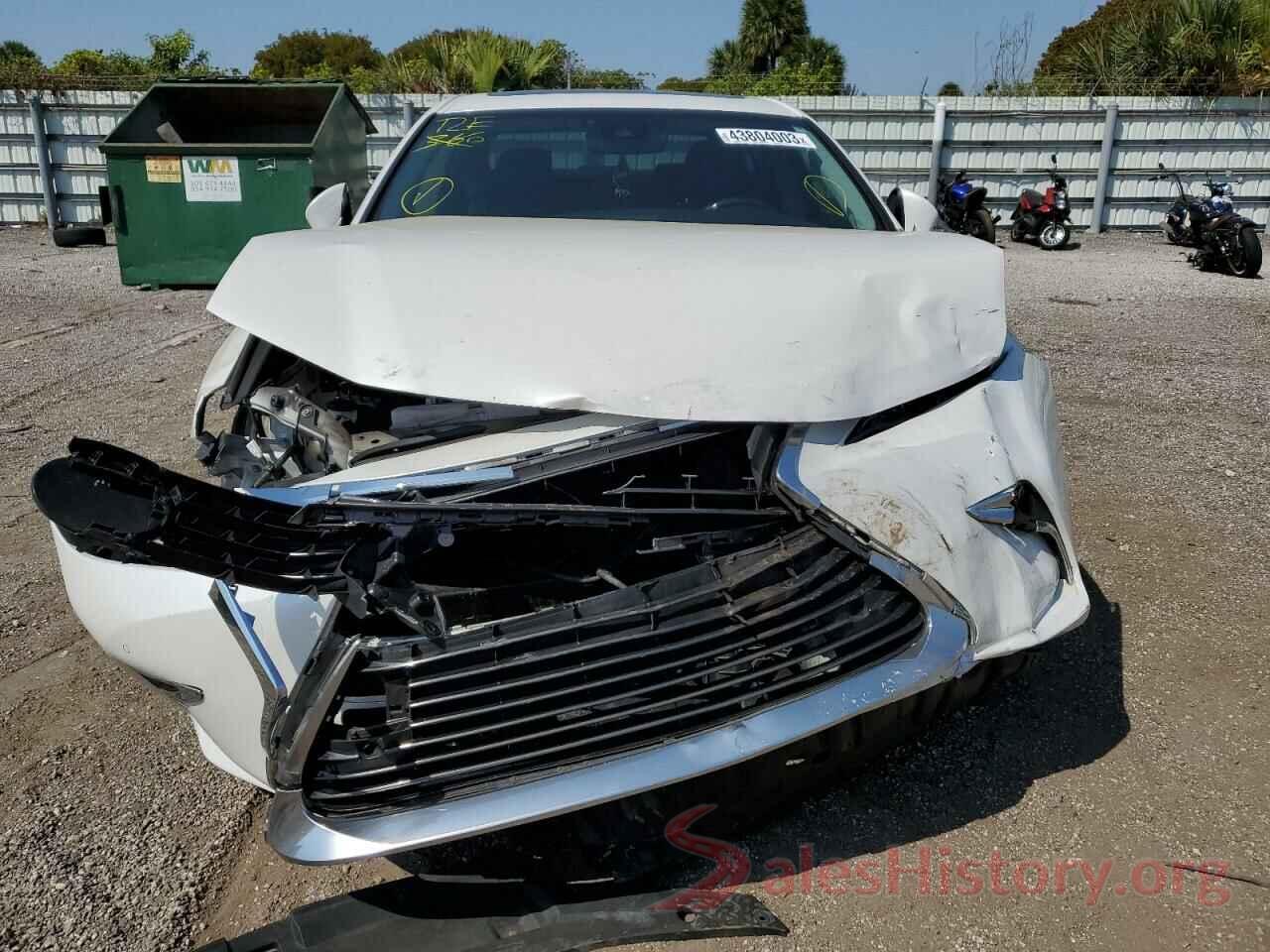 58ABK1GGXJU094396 2018 LEXUS ES350