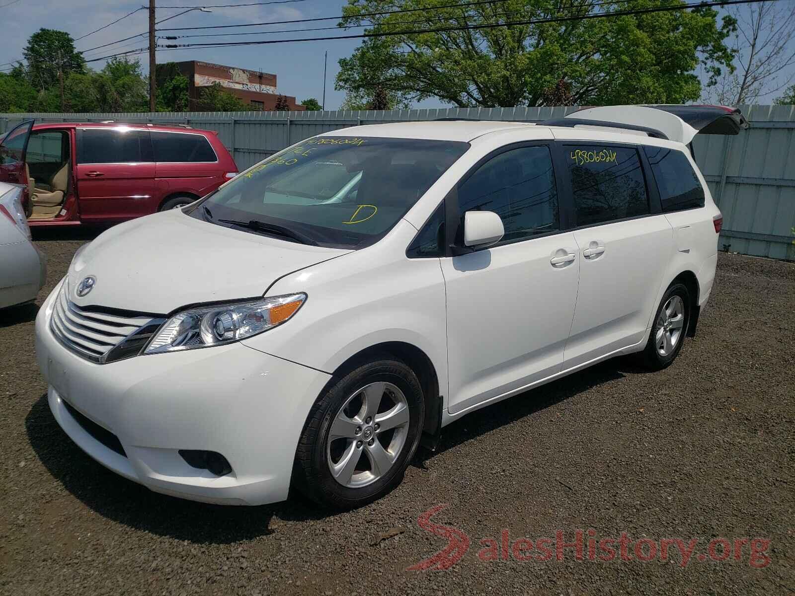 5TDKZ3DC1HS871194 2017 TOYOTA SIENNA