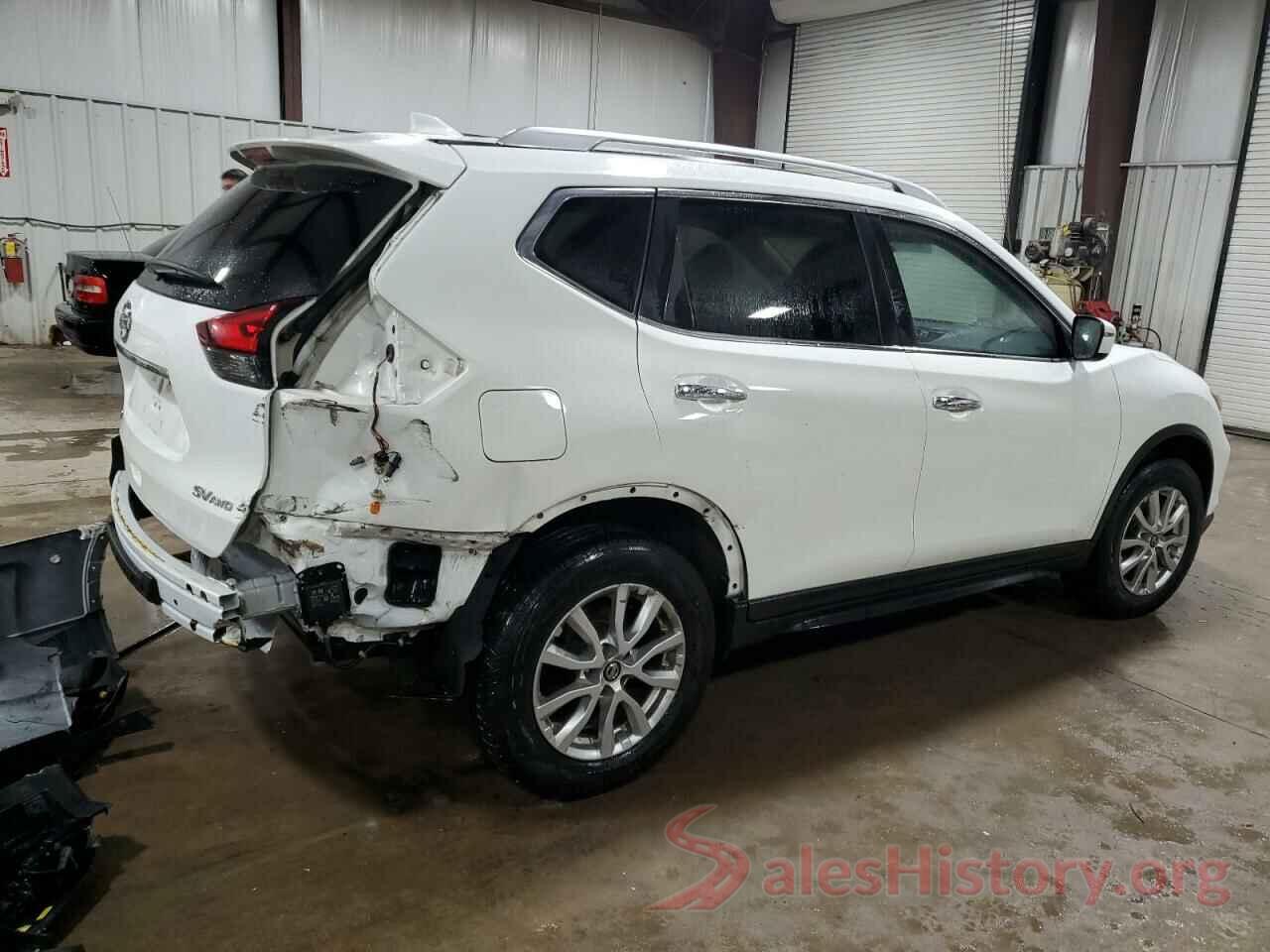 KNMAT2MV3HP581526 2017 NISSAN ROGUE