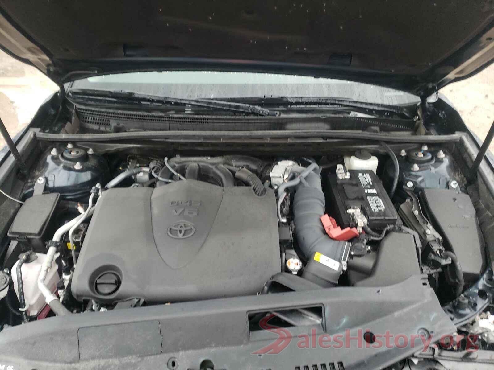 4T1BZ1HK5JU506682 2018 TOYOTA CAMRY