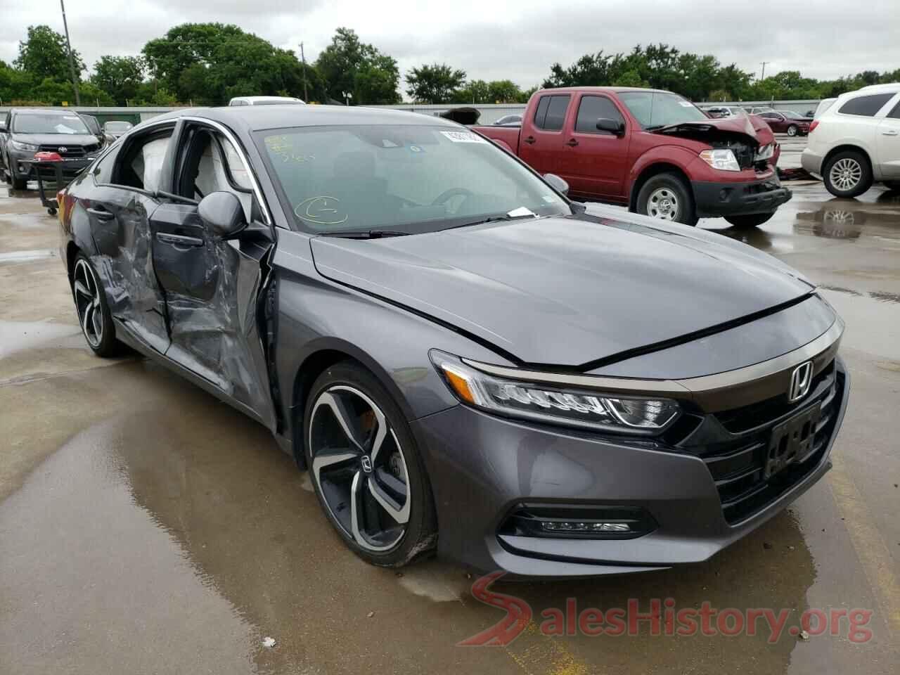 1HGCV1F31JA052997 2018 HONDA ACCORD