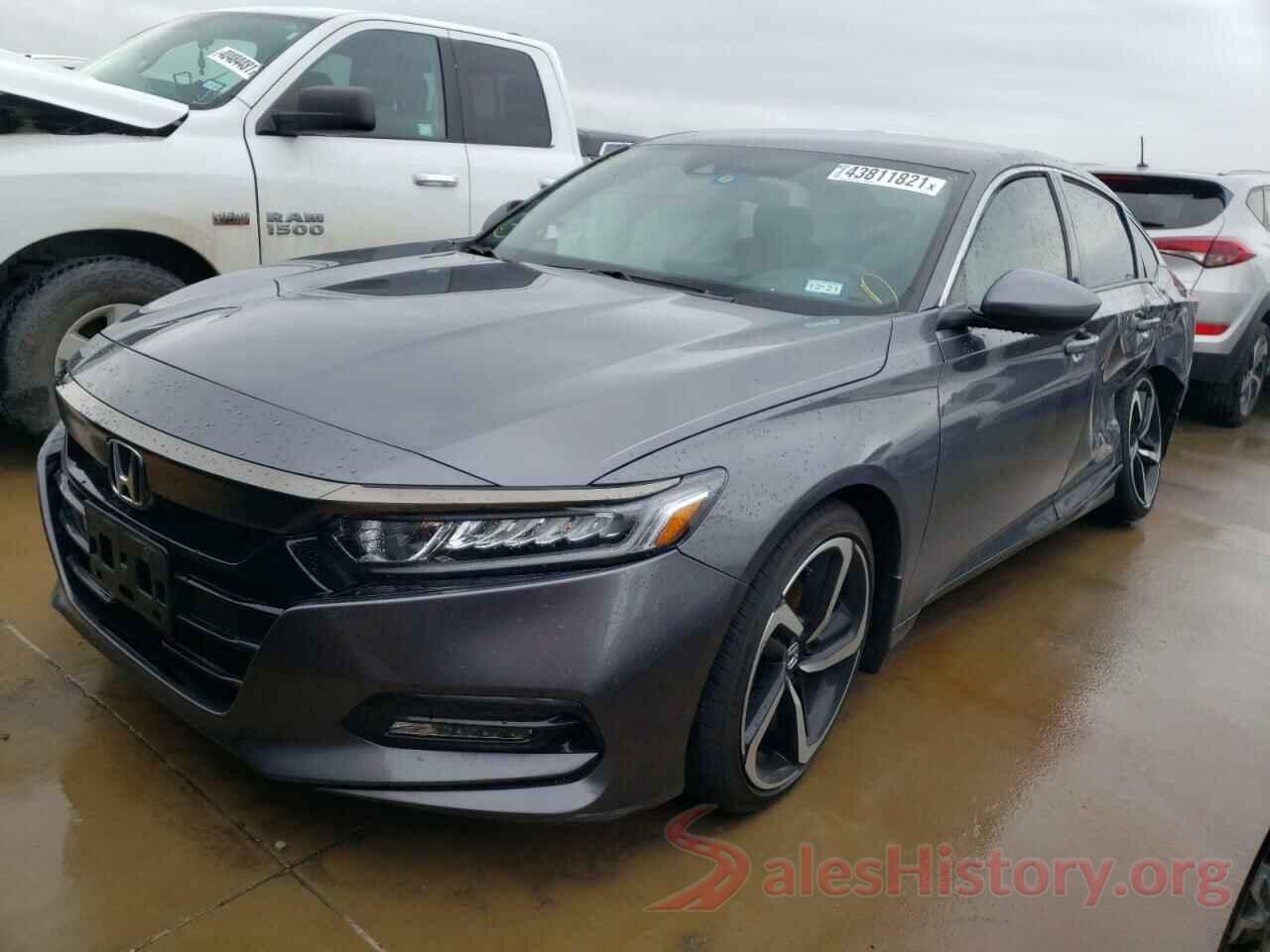 1HGCV1F31JA052997 2018 HONDA ACCORD