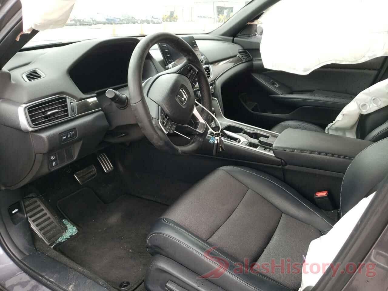 1HGCV1F31JA052997 2018 HONDA ACCORD