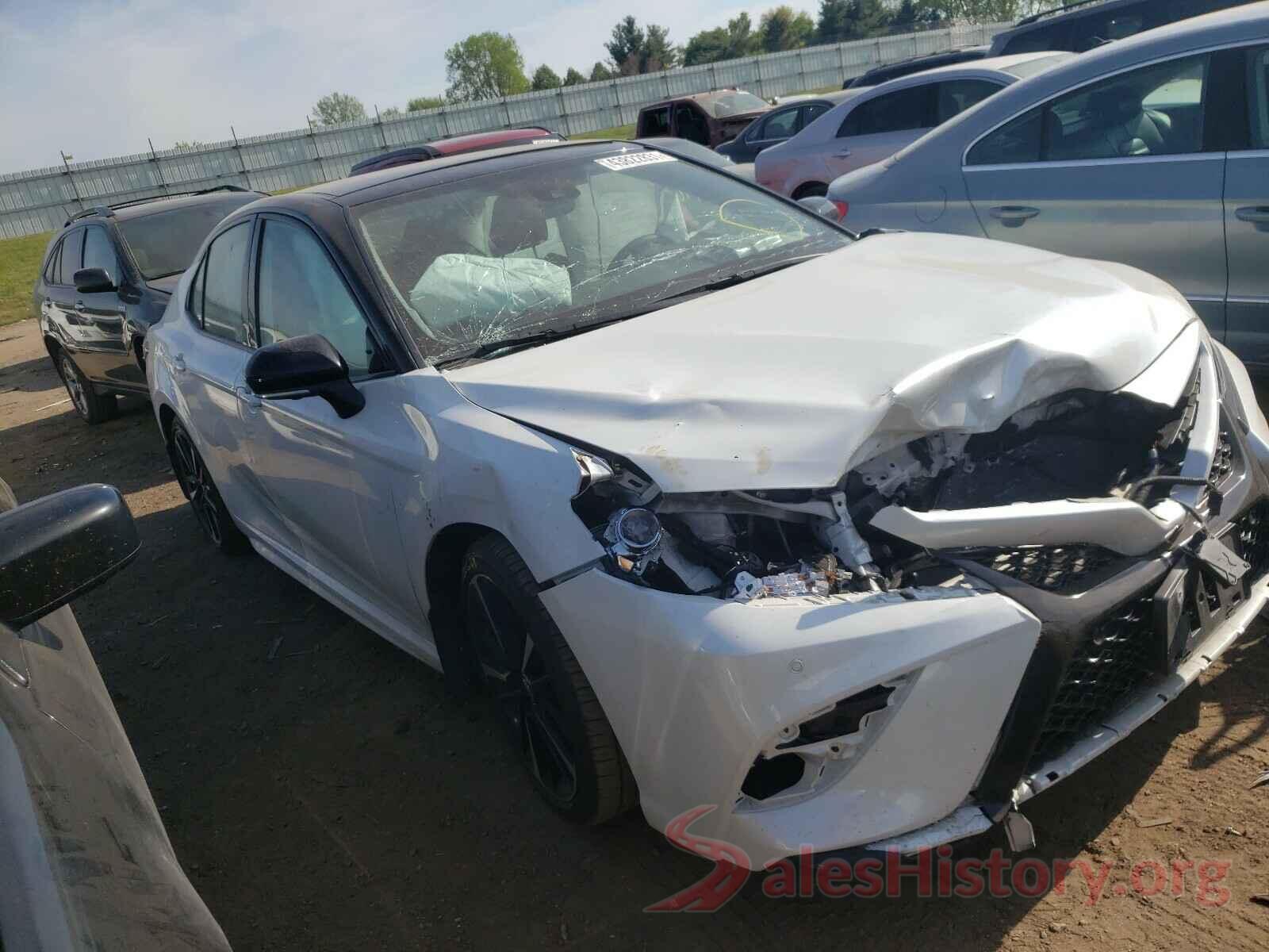 4T1B61HK6KU246710 2019 TOYOTA CAMRY