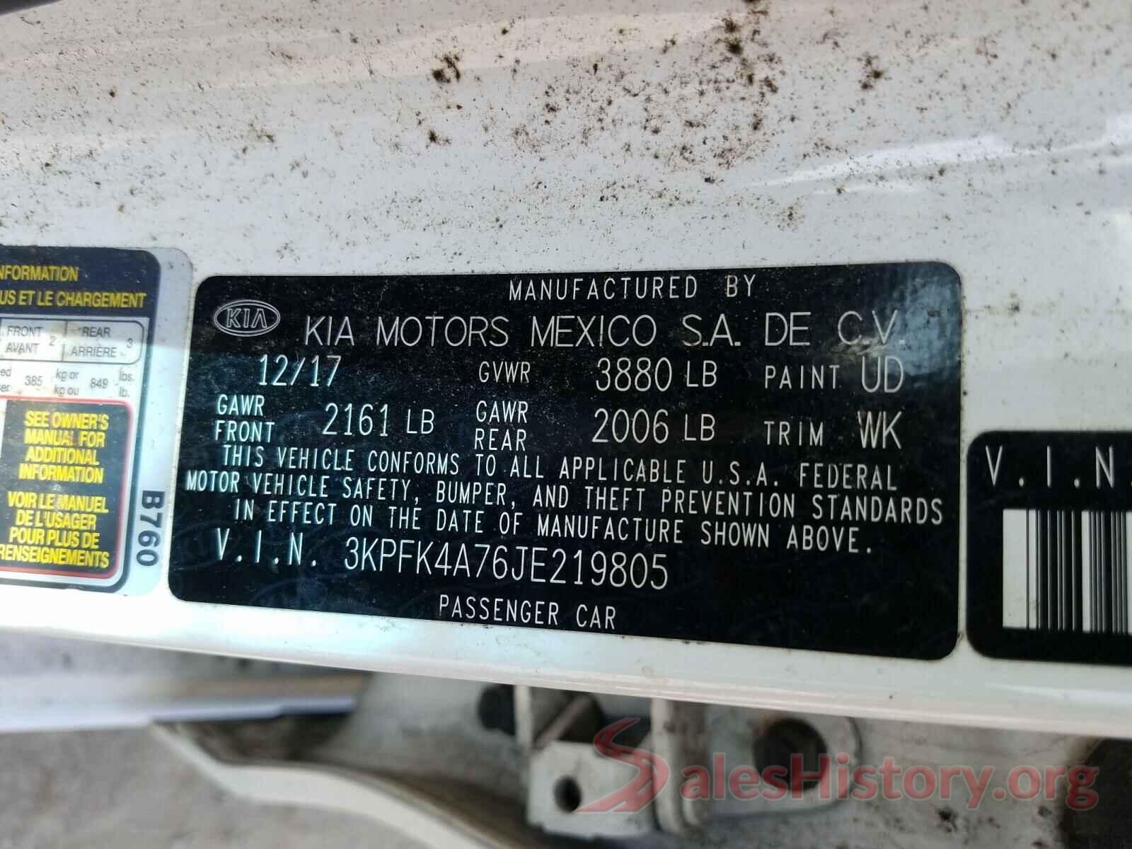 3KPFK4A76JE219805 2018 KIA FORTE