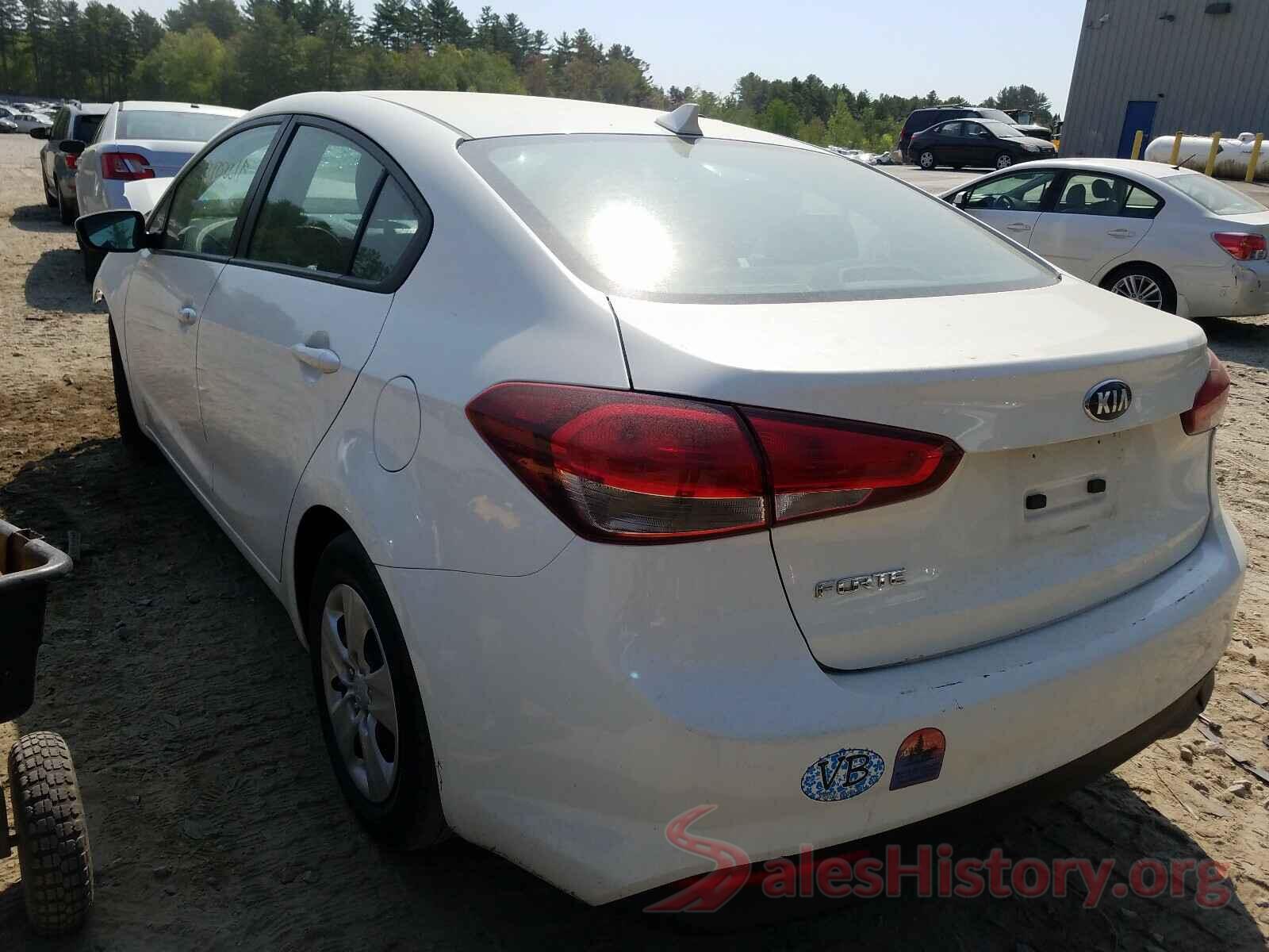 3KPFK4A76JE219805 2018 KIA FORTE