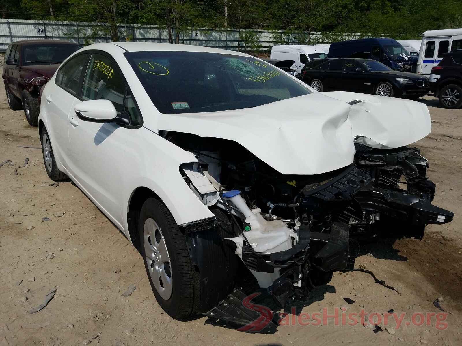 3KPFK4A76JE219805 2018 KIA FORTE