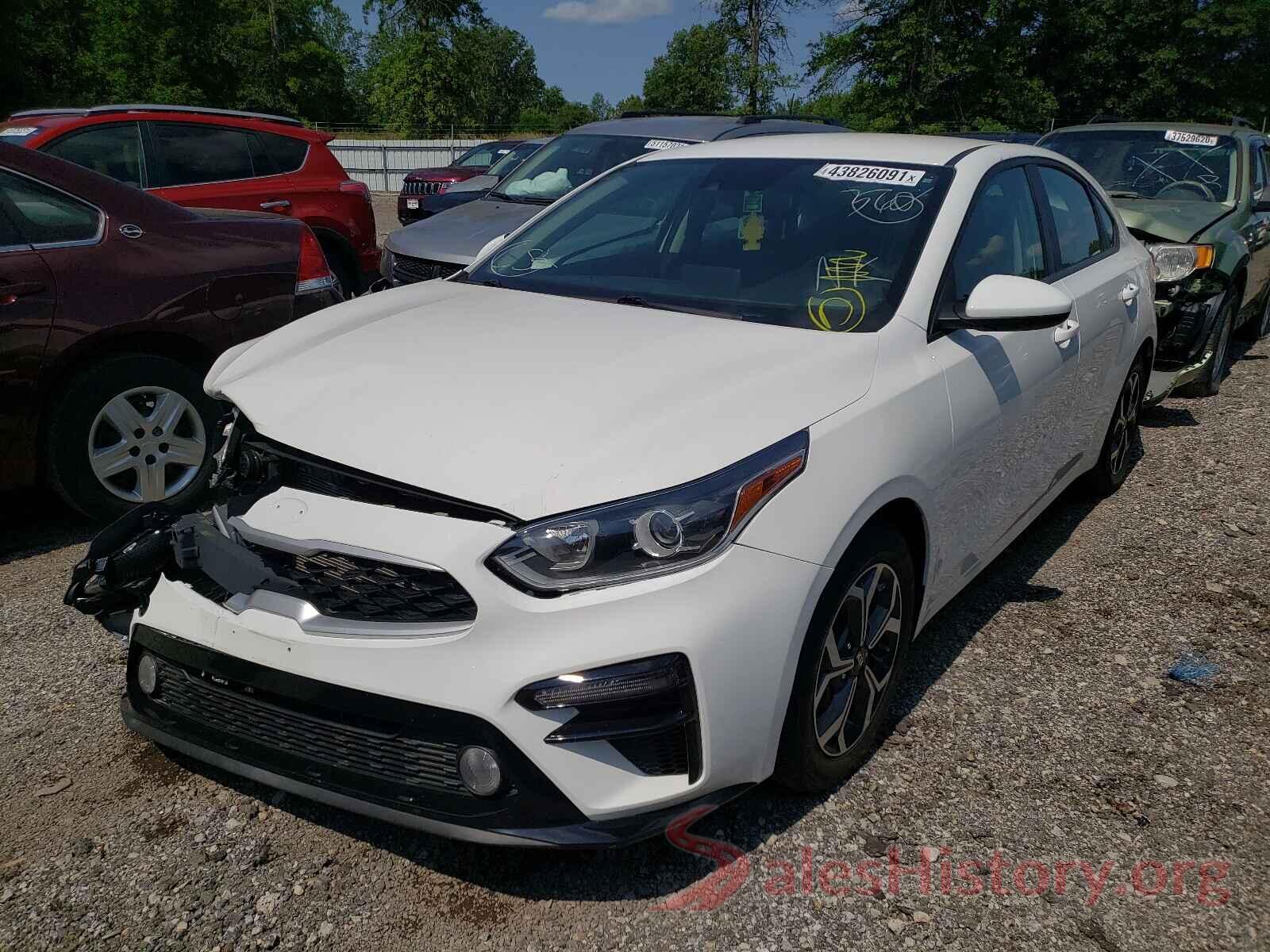 3KPF24AD8KE075990 2019 KIA FORTE