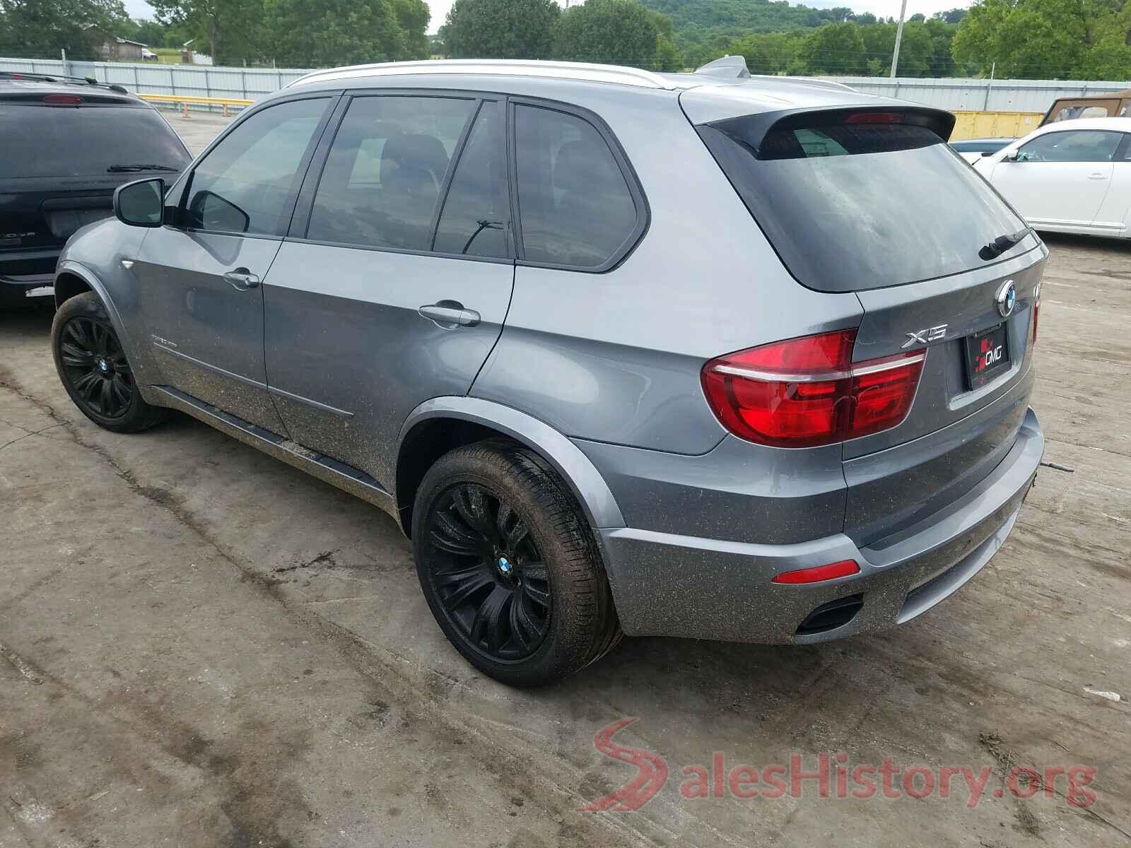 5UXZV8C59DL426724 2013 BMW X5