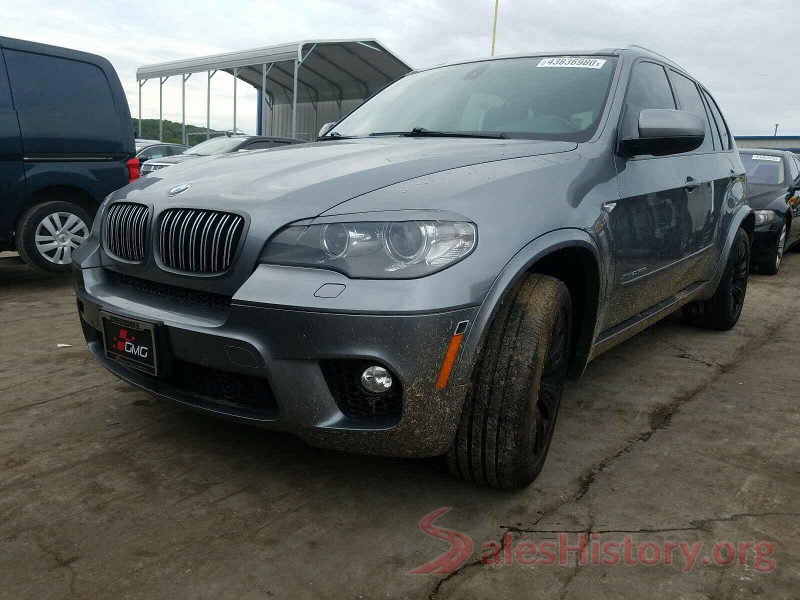 5UXZV8C59DL426724 2013 BMW X5