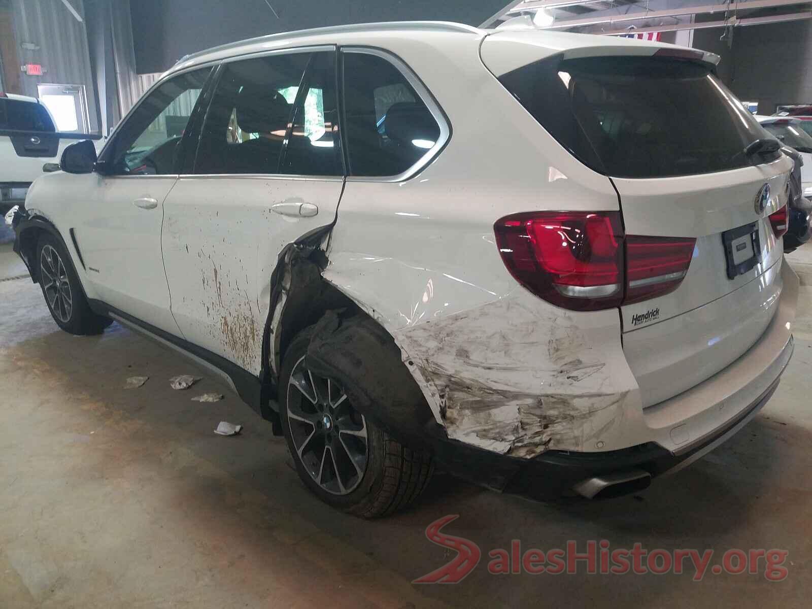 5UXKR0C56J0Y00422 2018 BMW X5