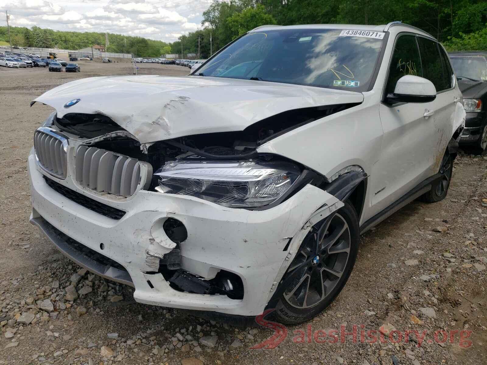 5UXKR0C56J0Y00422 2018 BMW X5