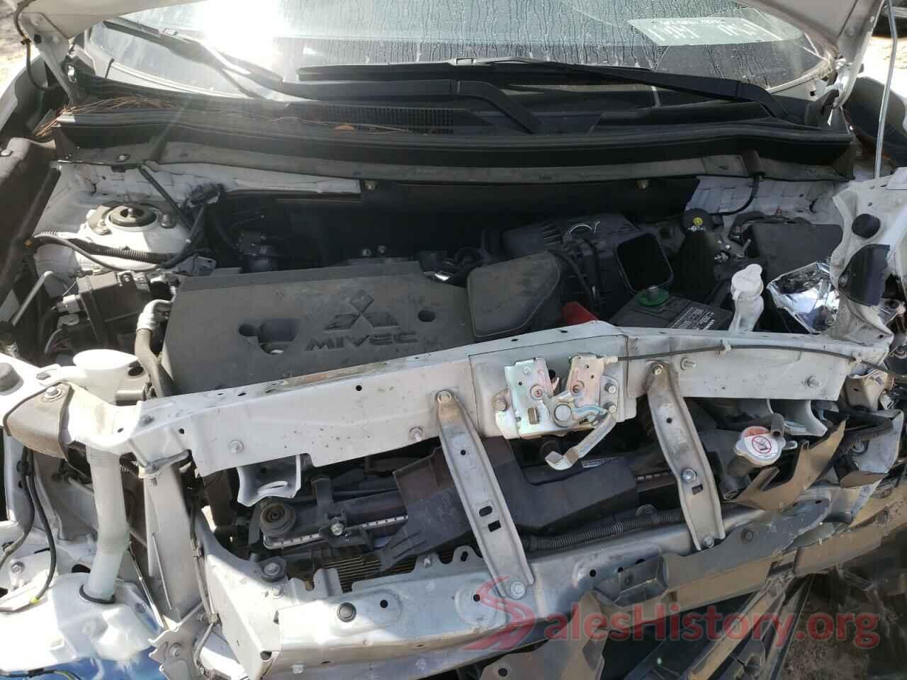 JA4AD3A35JZ045428 2018 MITSUBISHI OUTLANDER