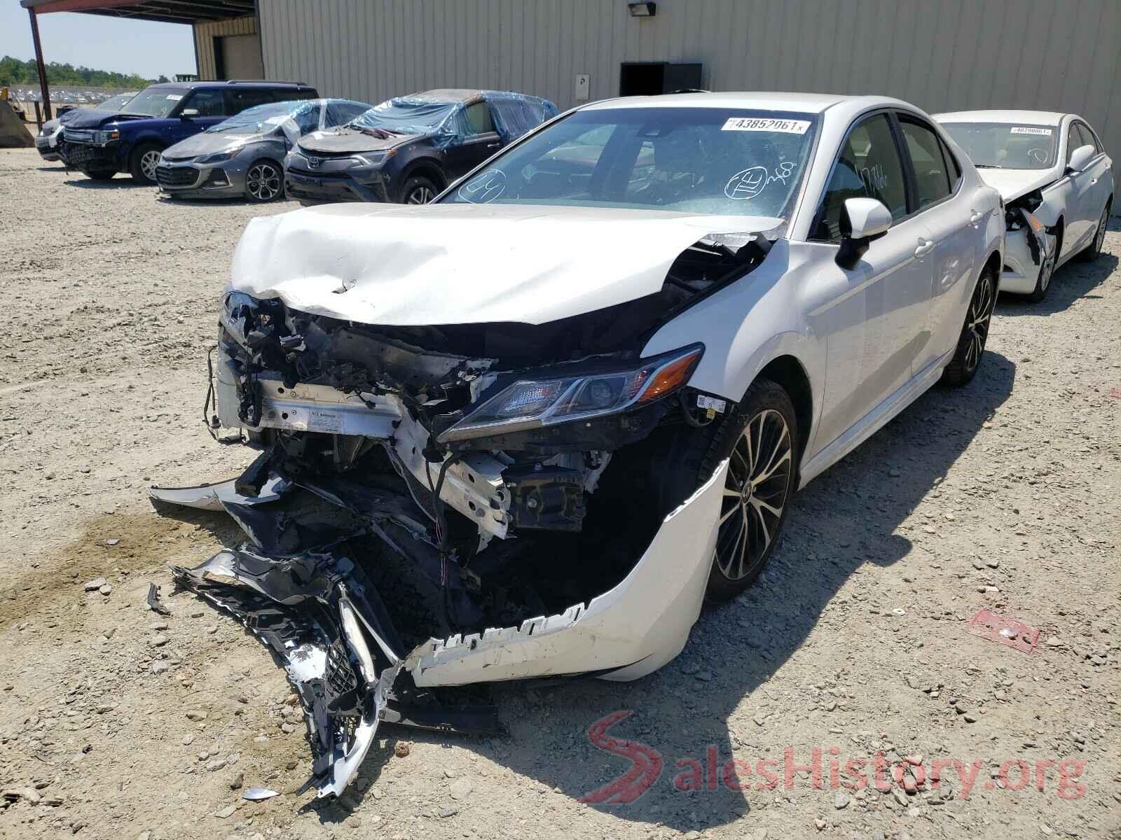 JTNB11HK8J3019487 2018 TOYOTA CAMRY