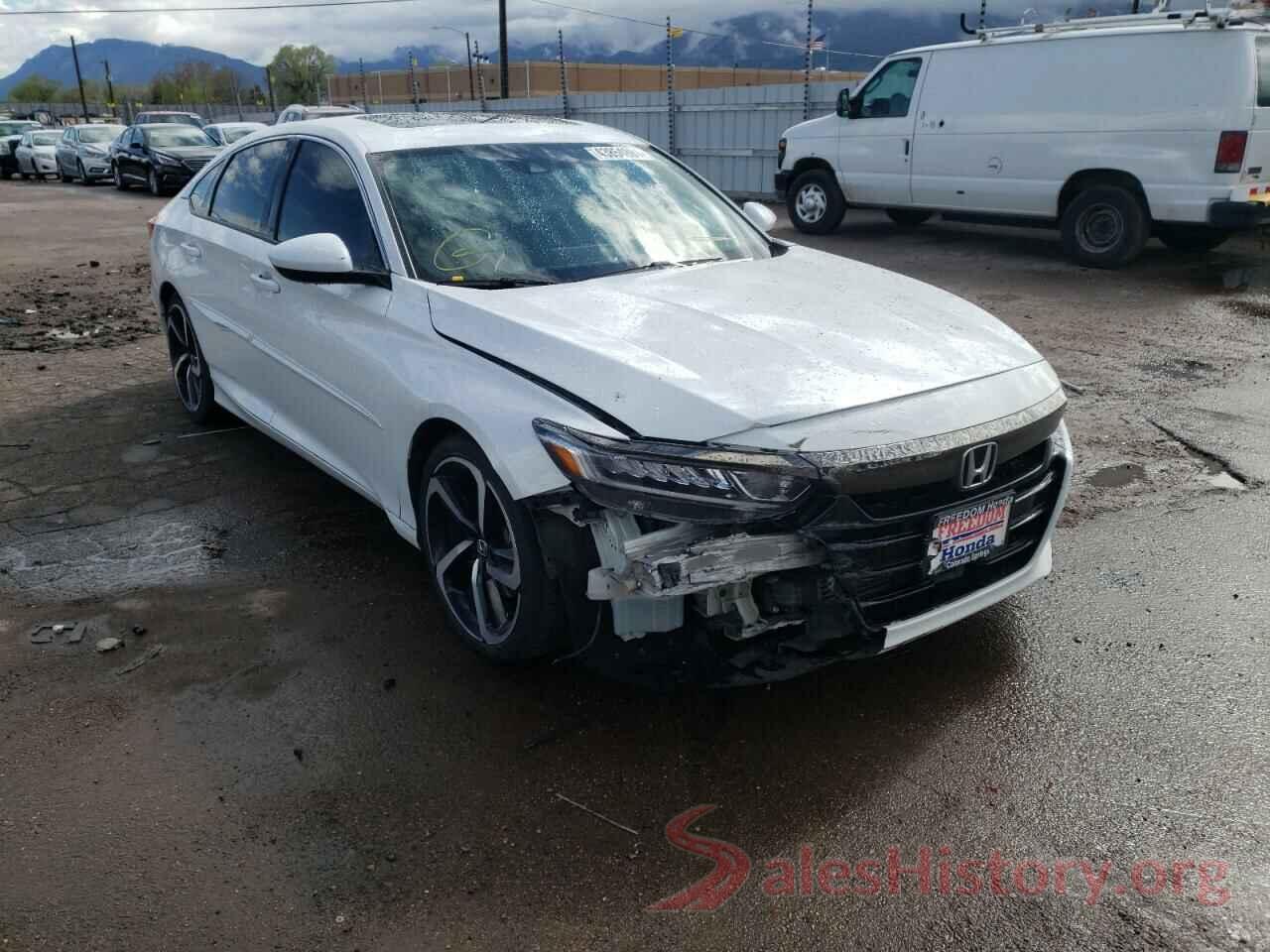 1HGCV2E32JA049243 2018 HONDA ACCORD