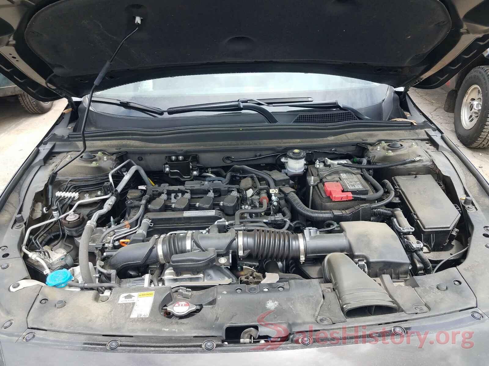 1HGCV1F42JA090344 2018 HONDA ACCORD