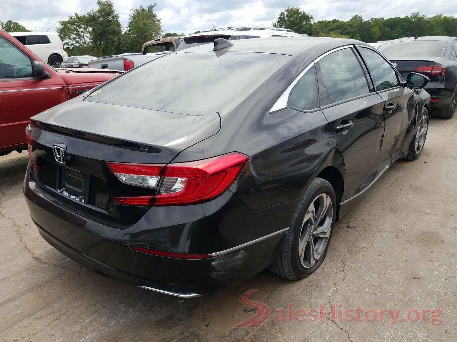 1HGCV1F42JA090344 2018 HONDA ACCORD