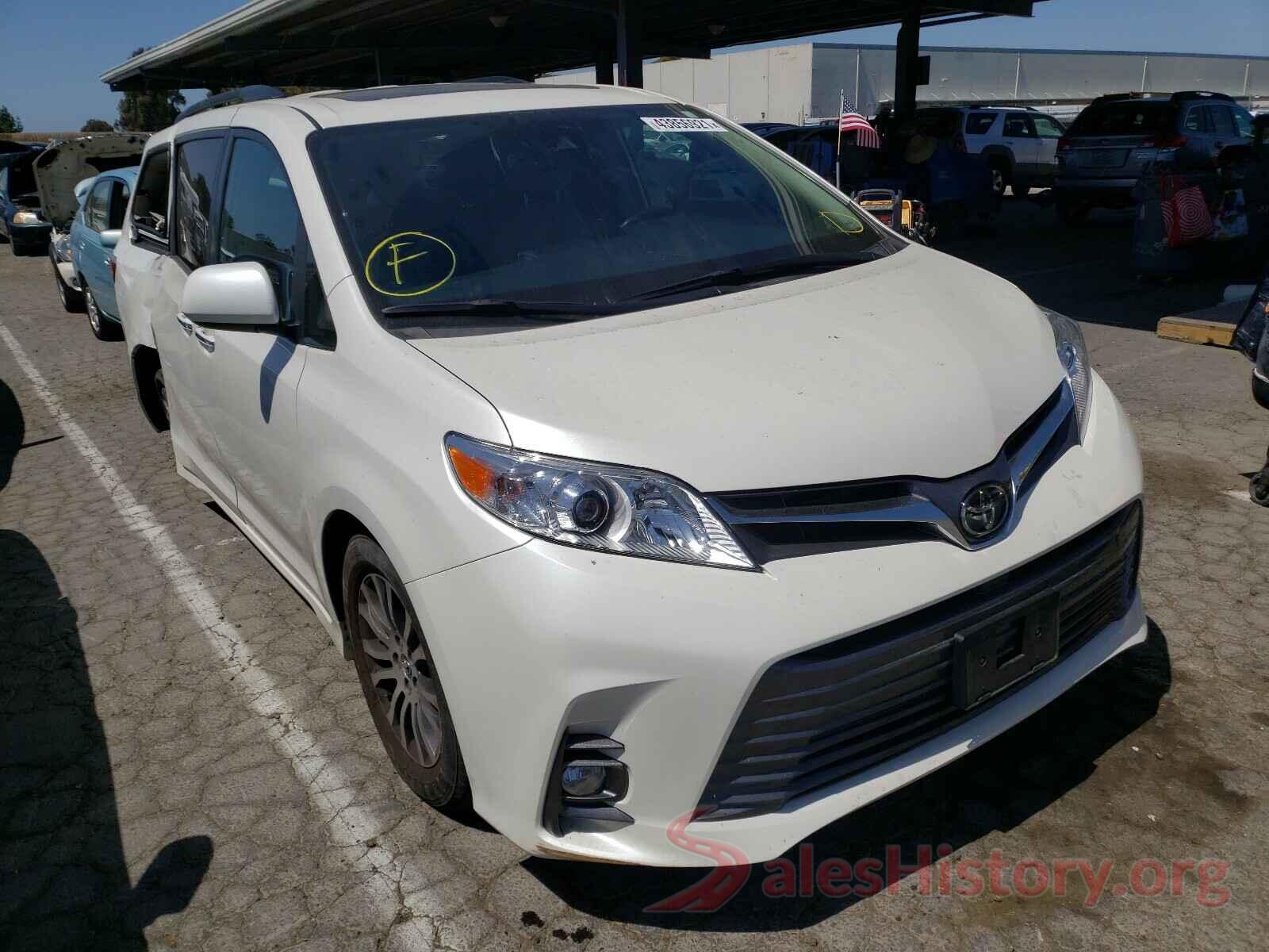 5TDYZ3DCXKS981758 2019 TOYOTA SIENNA