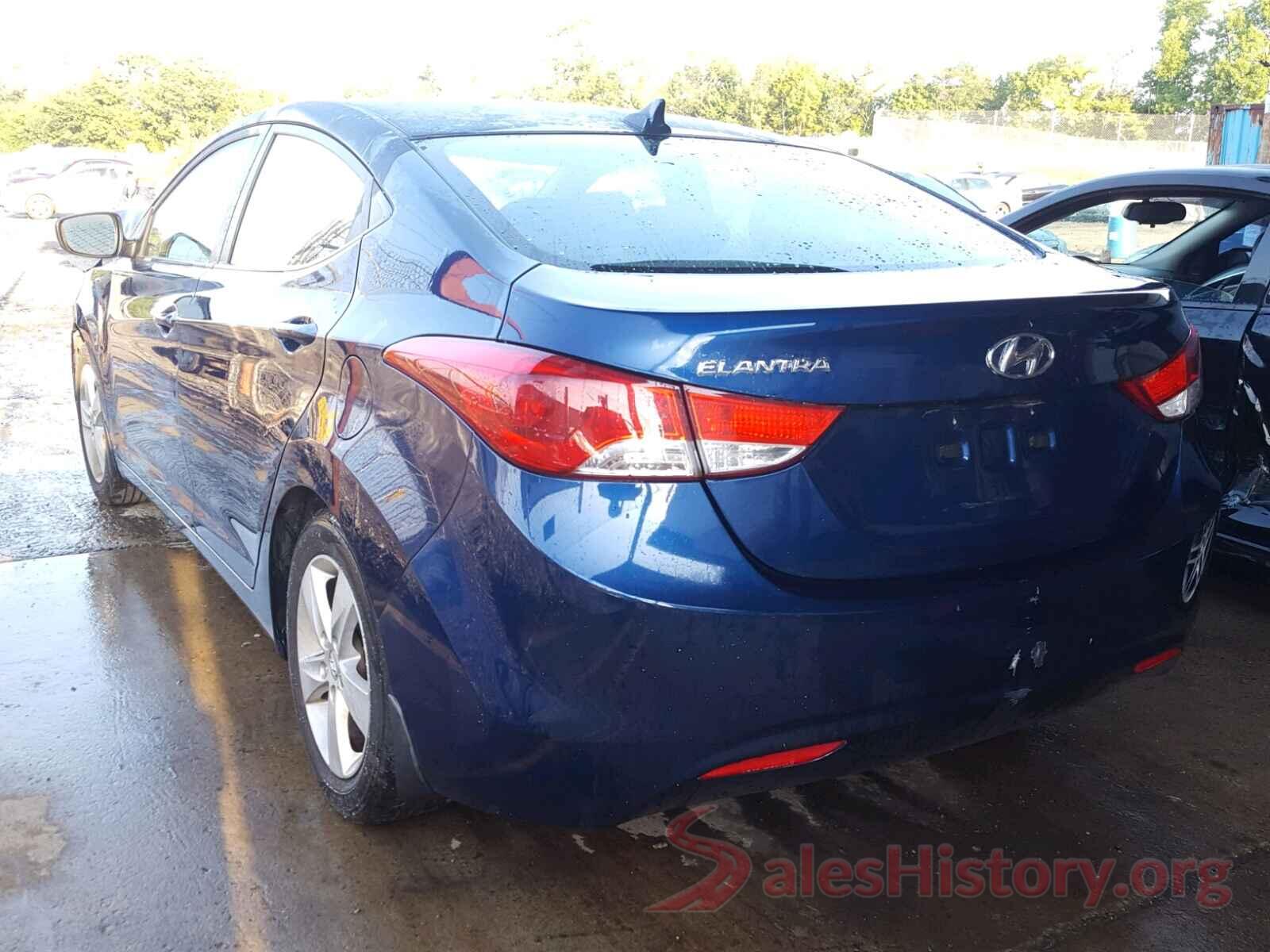 KMHDH4AE4DU561887 2013 HYUNDAI ELANTRA