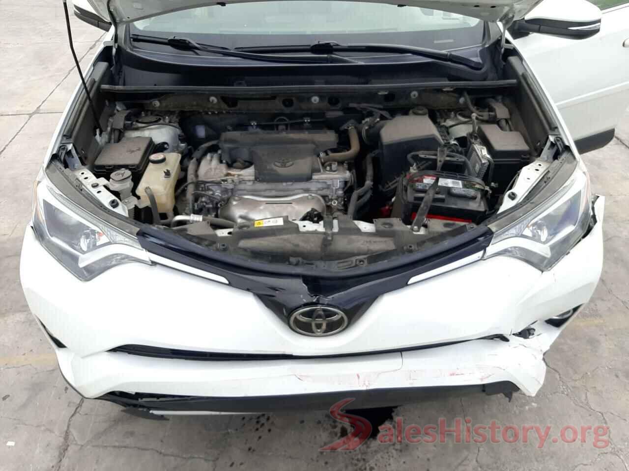 JTMRFREV9JJ186616 2018 TOYOTA RAV4