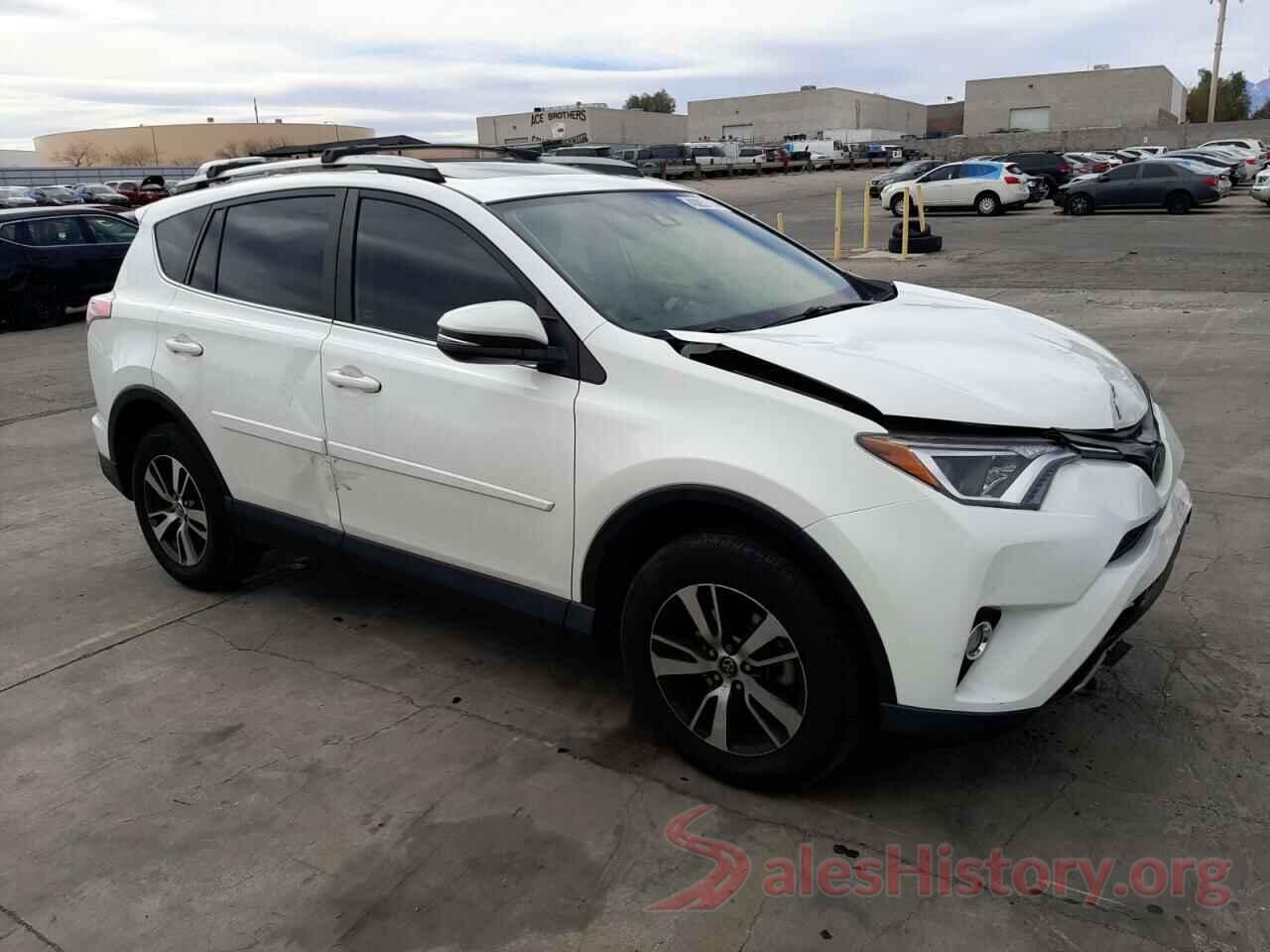 JTMRFREV9JJ186616 2018 TOYOTA RAV4