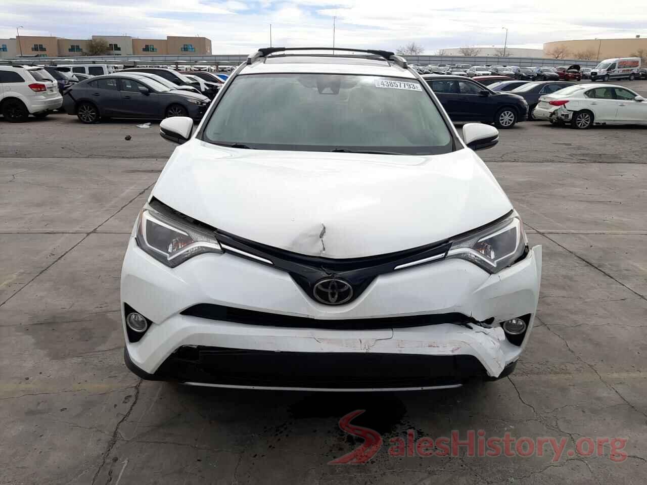 JTMRFREV9JJ186616 2018 TOYOTA RAV4