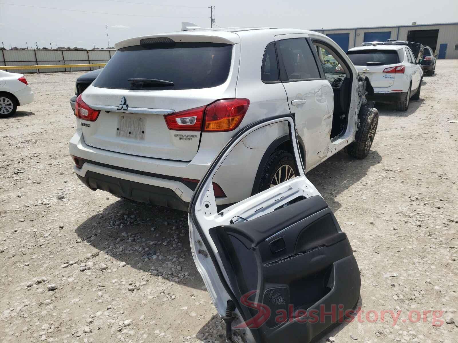 JA4AP3AU6JU020485 2018 MITSUBISHI OUTLANDER