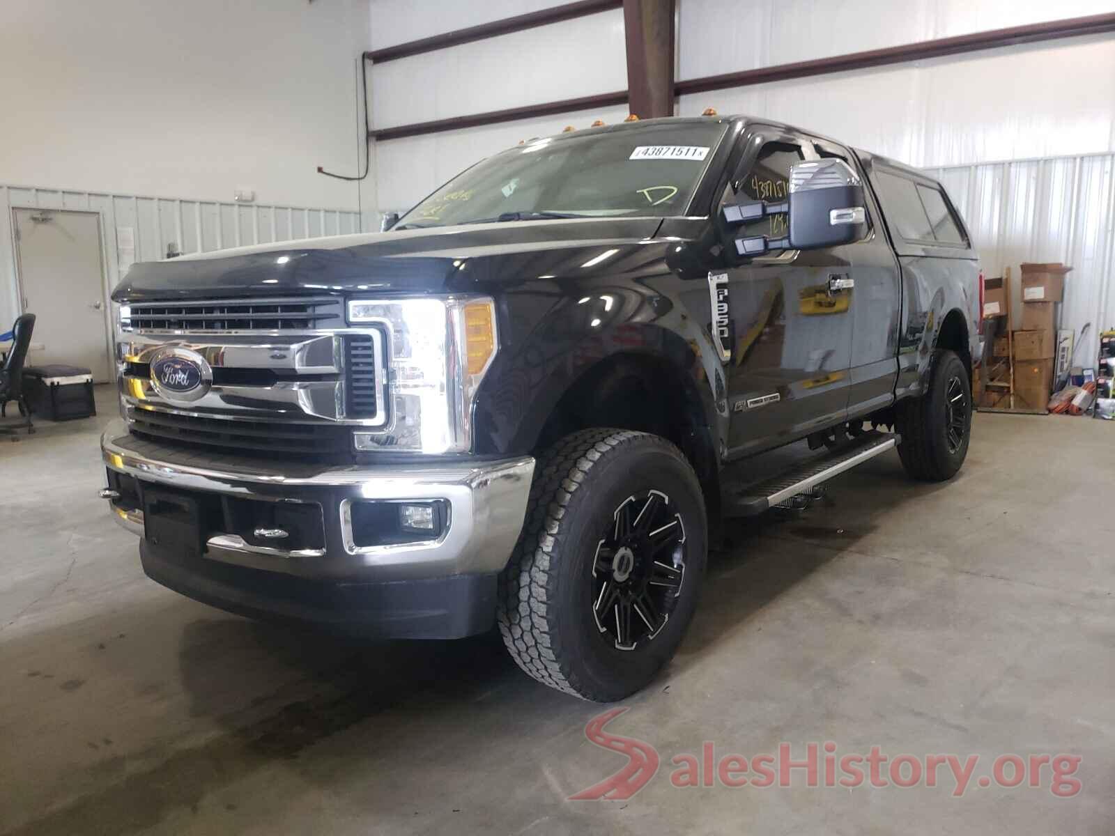 1FT8X3BT2HED82232 2017 FORD F350