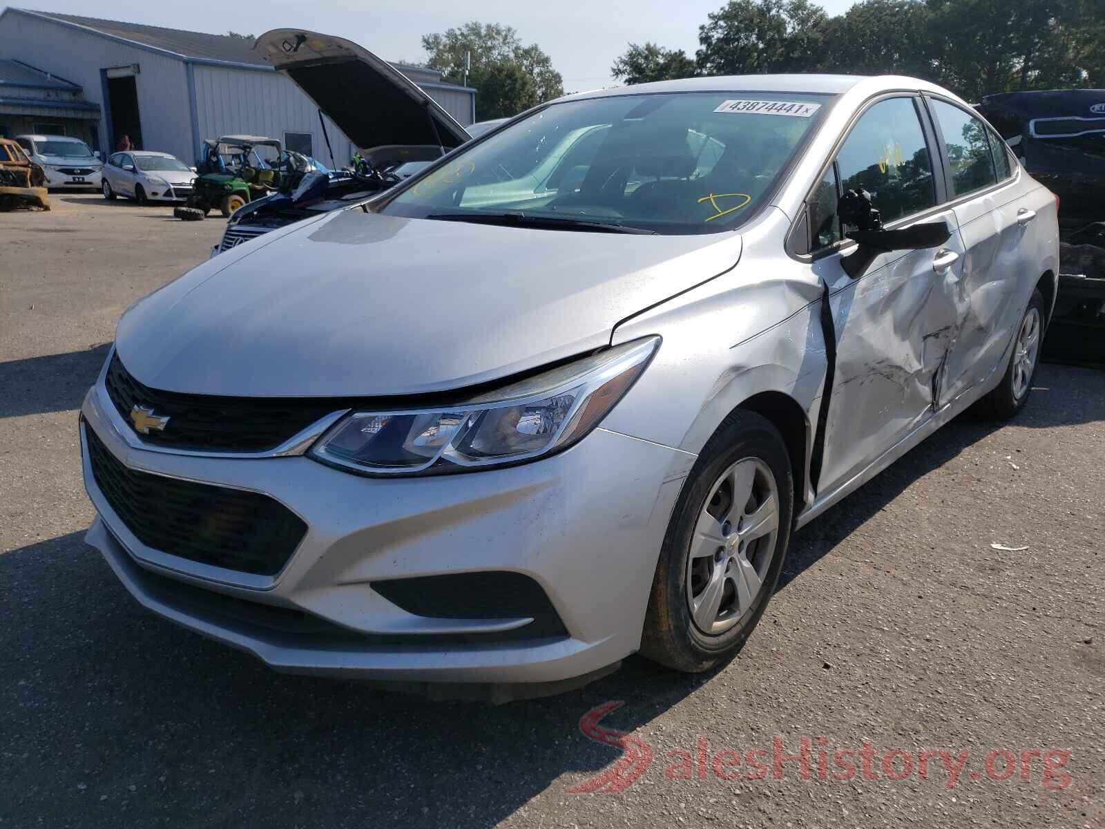 1G1BC5SM2J7135253 2018 CHEVROLET CRUZE