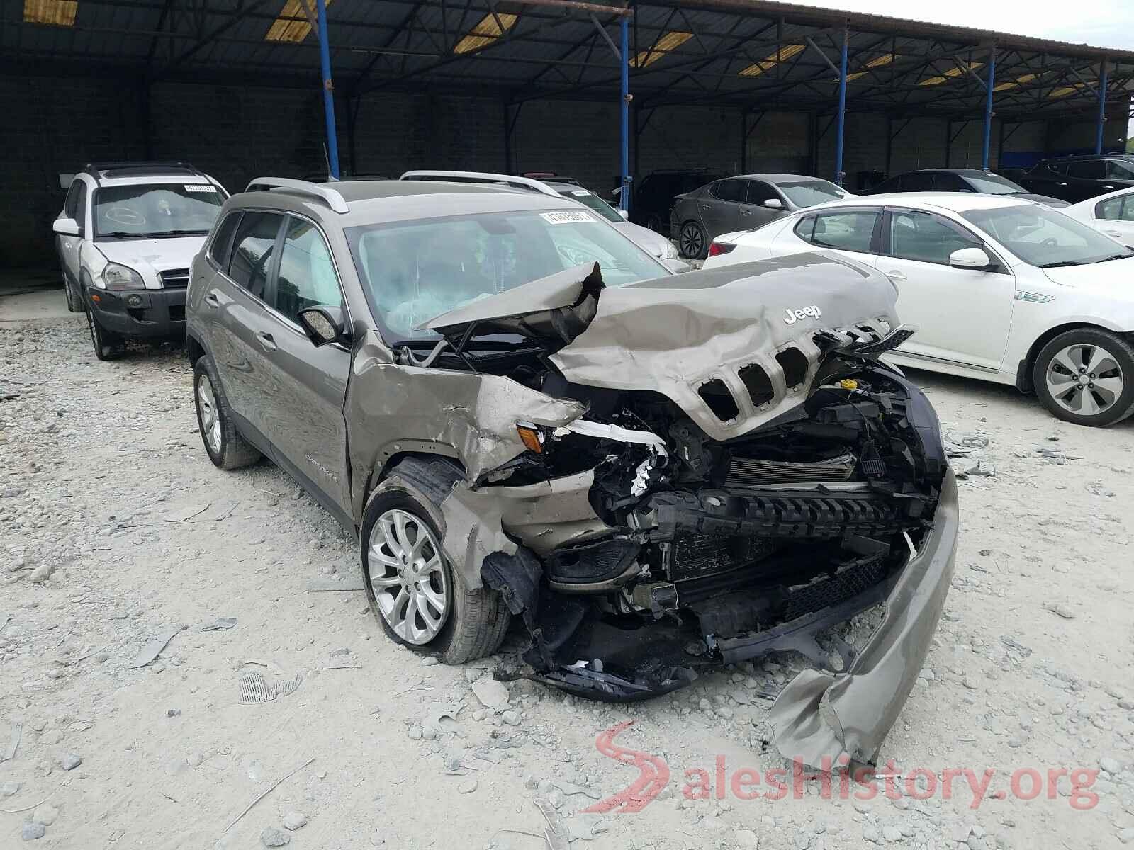 1C4PJLCB7KD290677 2019 JEEP CHEROKEE