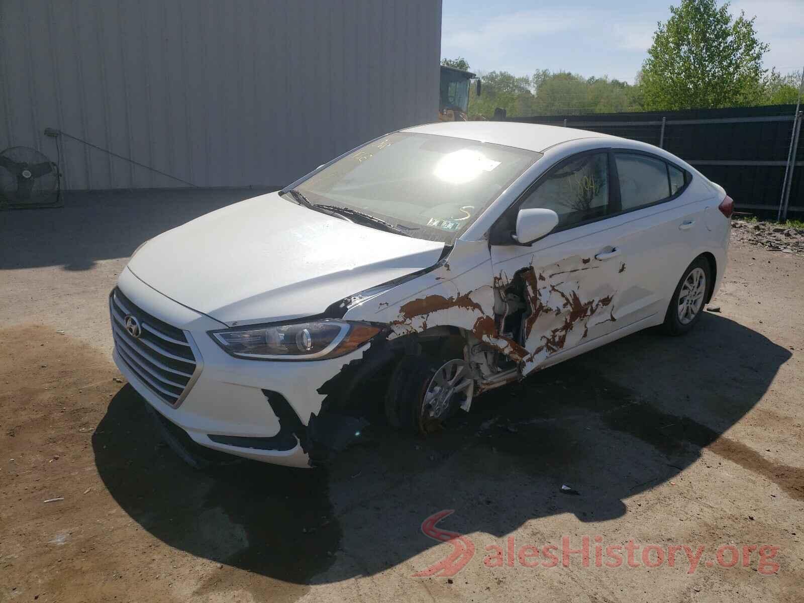 5NPD74LF0JH280561 2018 HYUNDAI ELANTRA