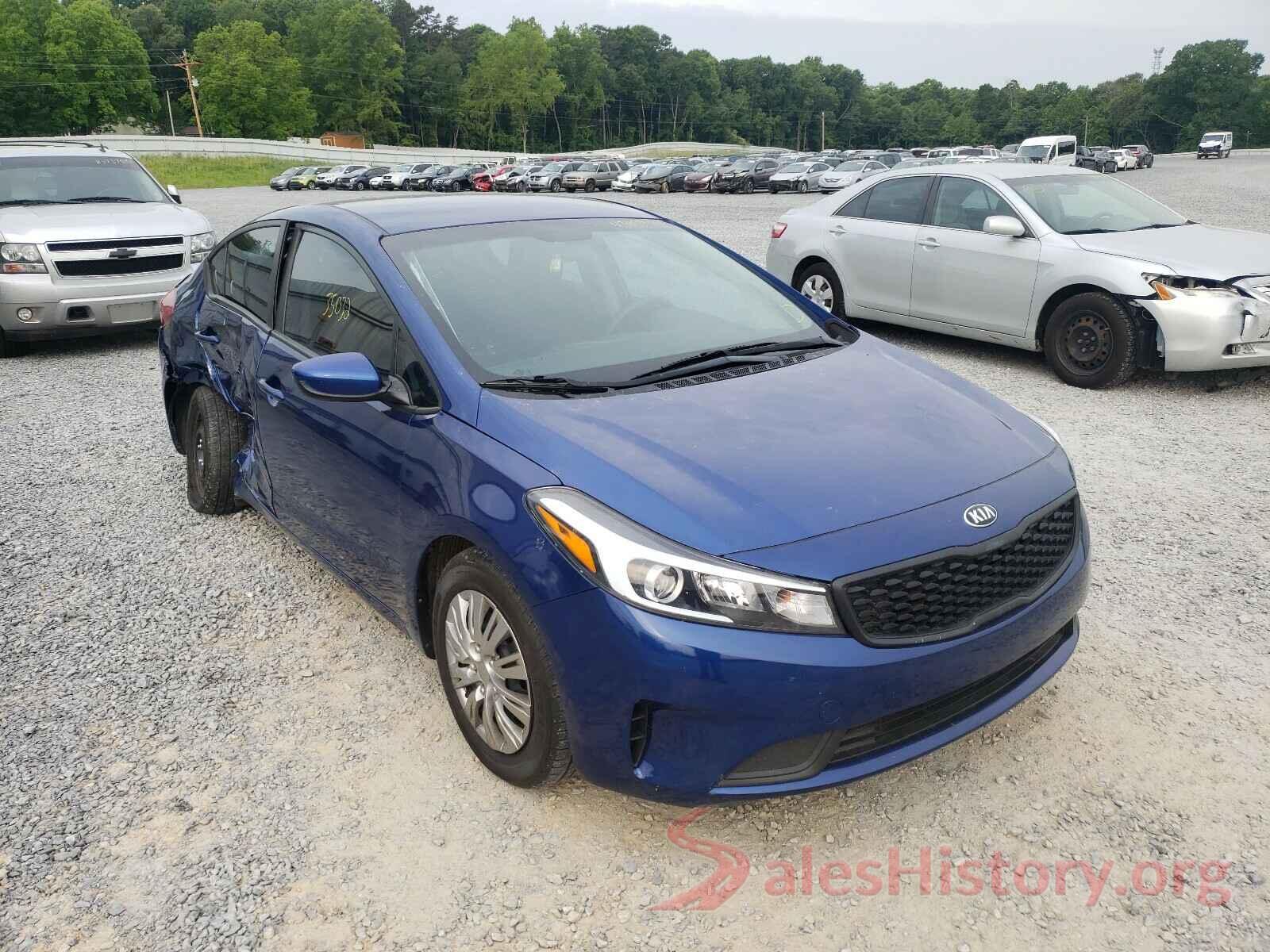 3KPFK4A75JE242881 2018 KIA FORTE