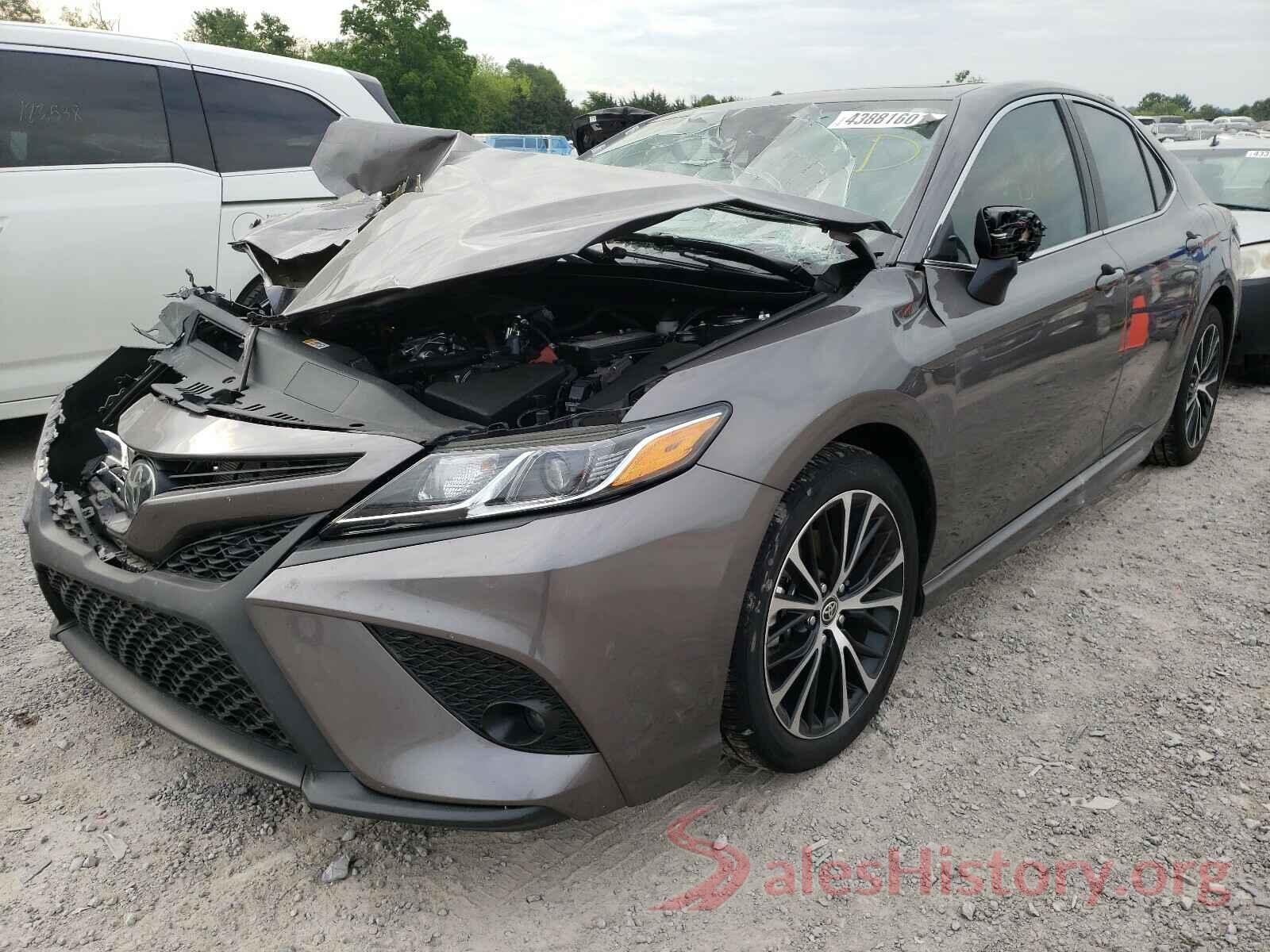 4T1G11AK6LU956285 2020 TOYOTA CAMRY