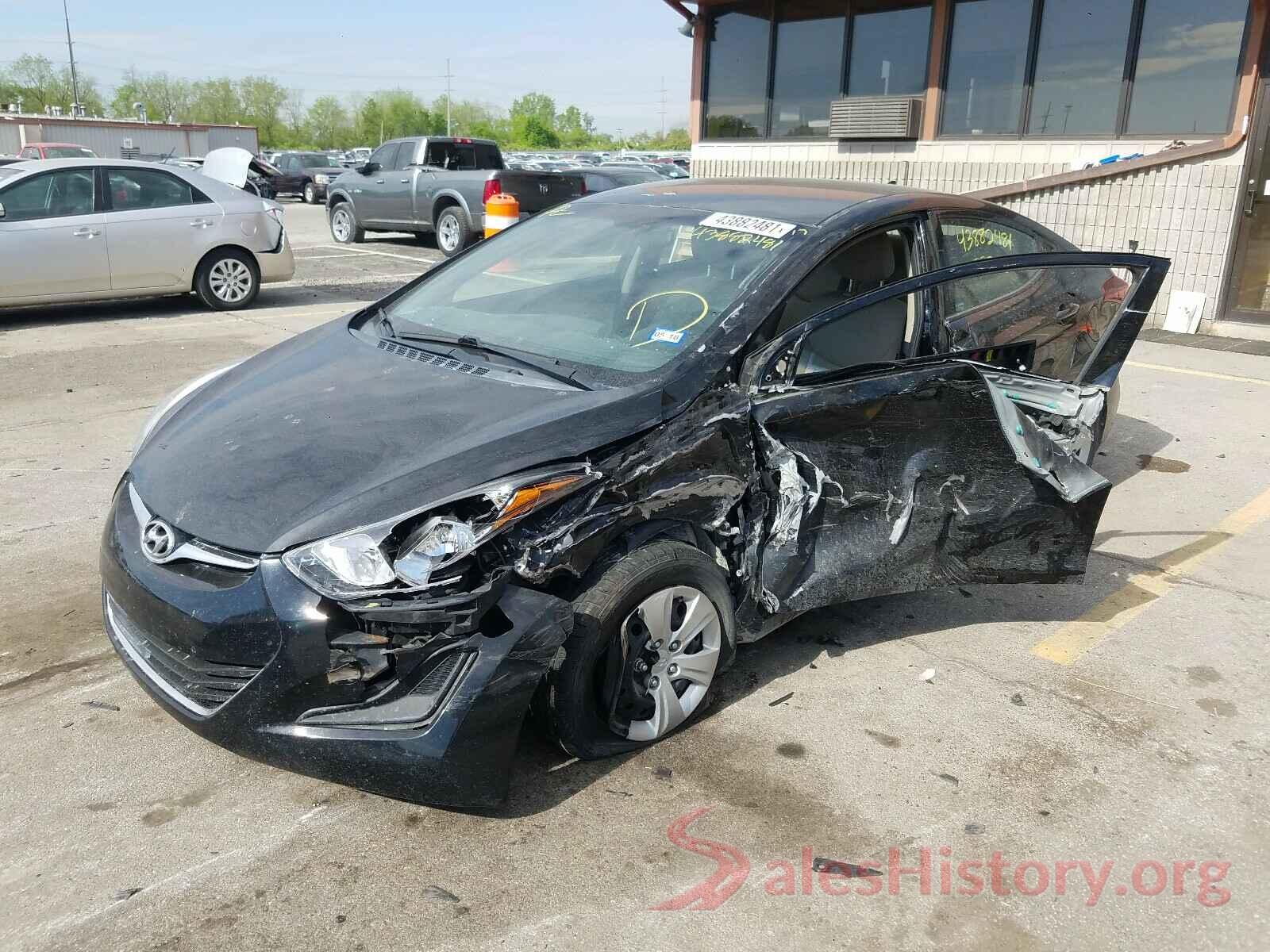 5NPDH4AEXGH773681 2016 HYUNDAI ELANTRA