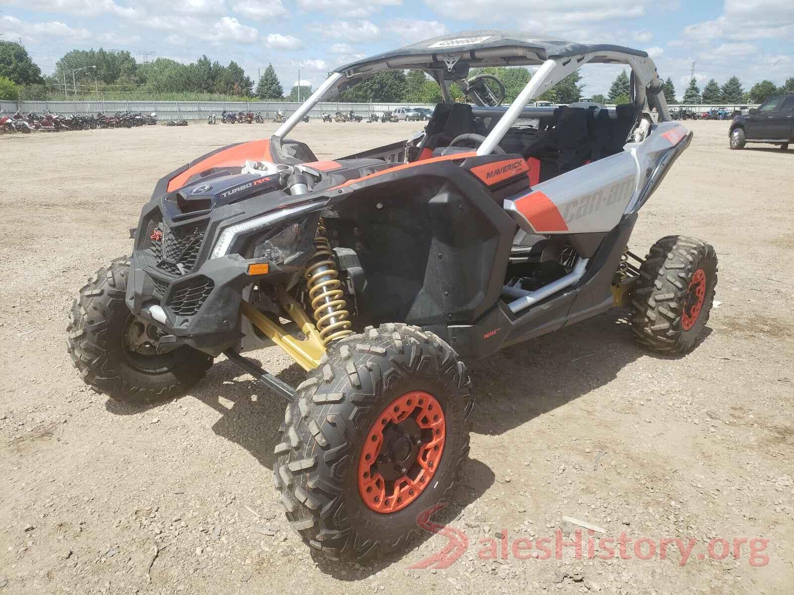 3JBVXAV46LK002290 2020 CAN-AM SIDEBYSIDE