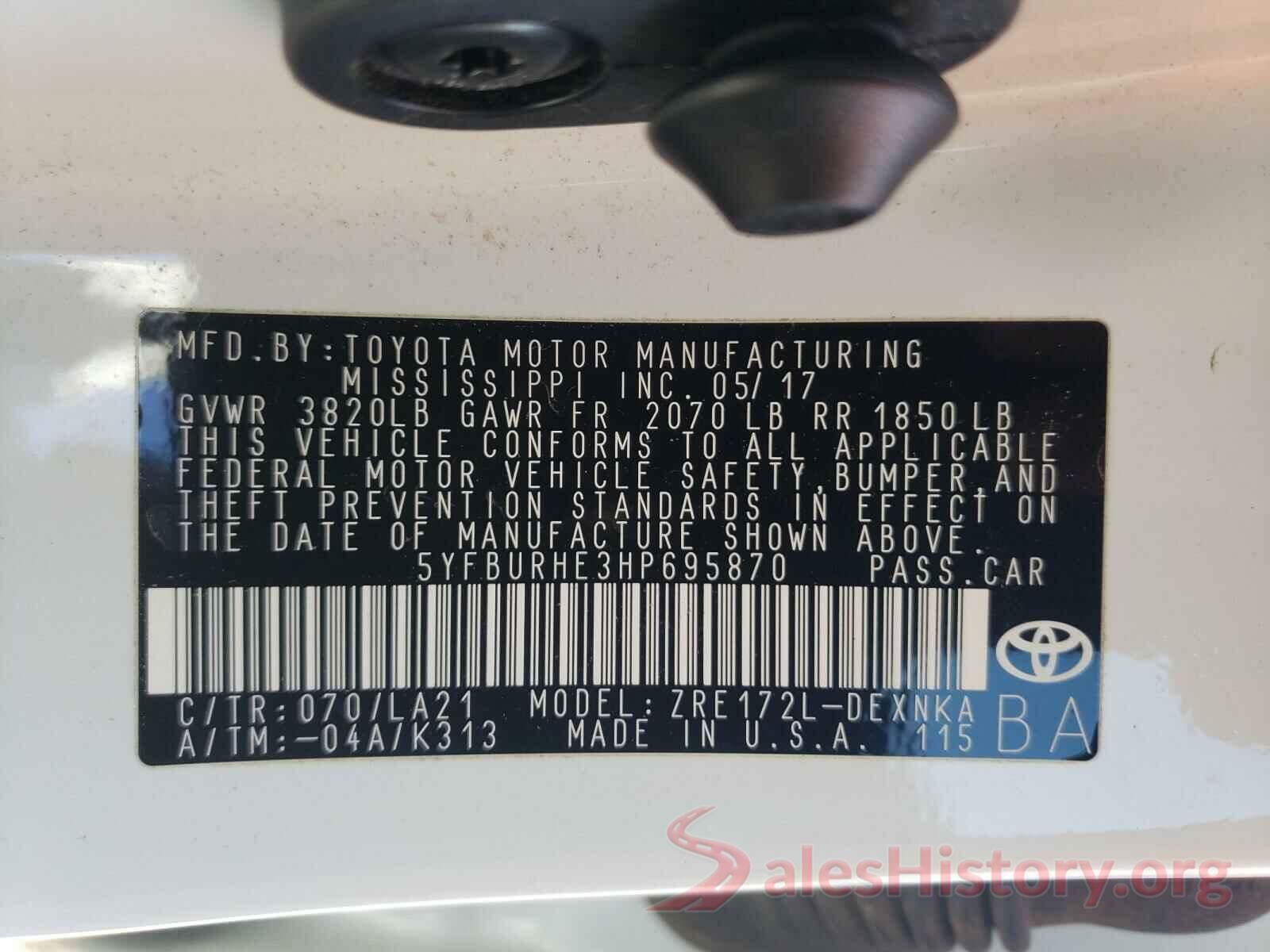 5YFBURHE3HP695870 2017 TOYOTA COROLLA