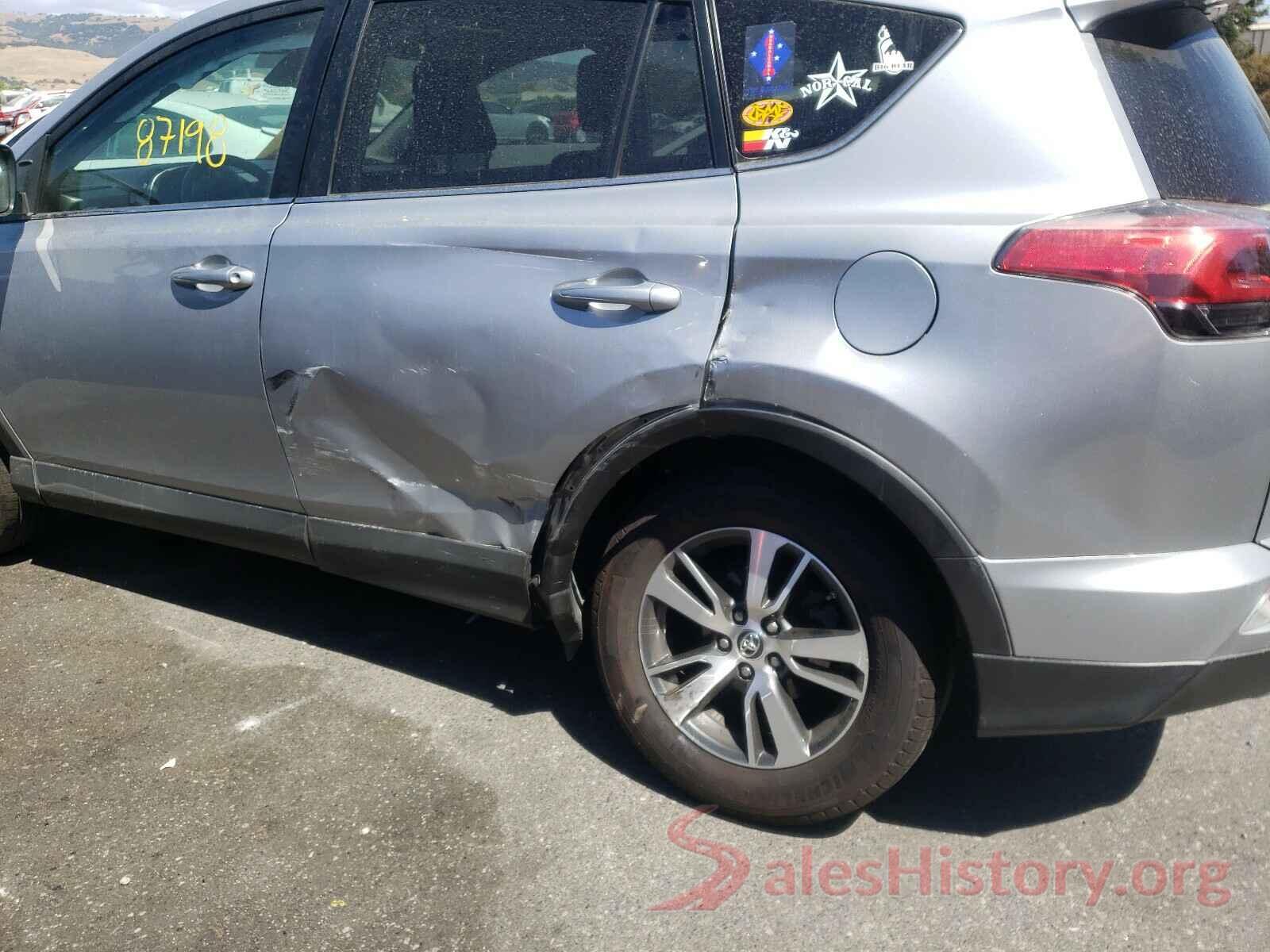 2T3WFREVXHW364371 2017 TOYOTA RAV4