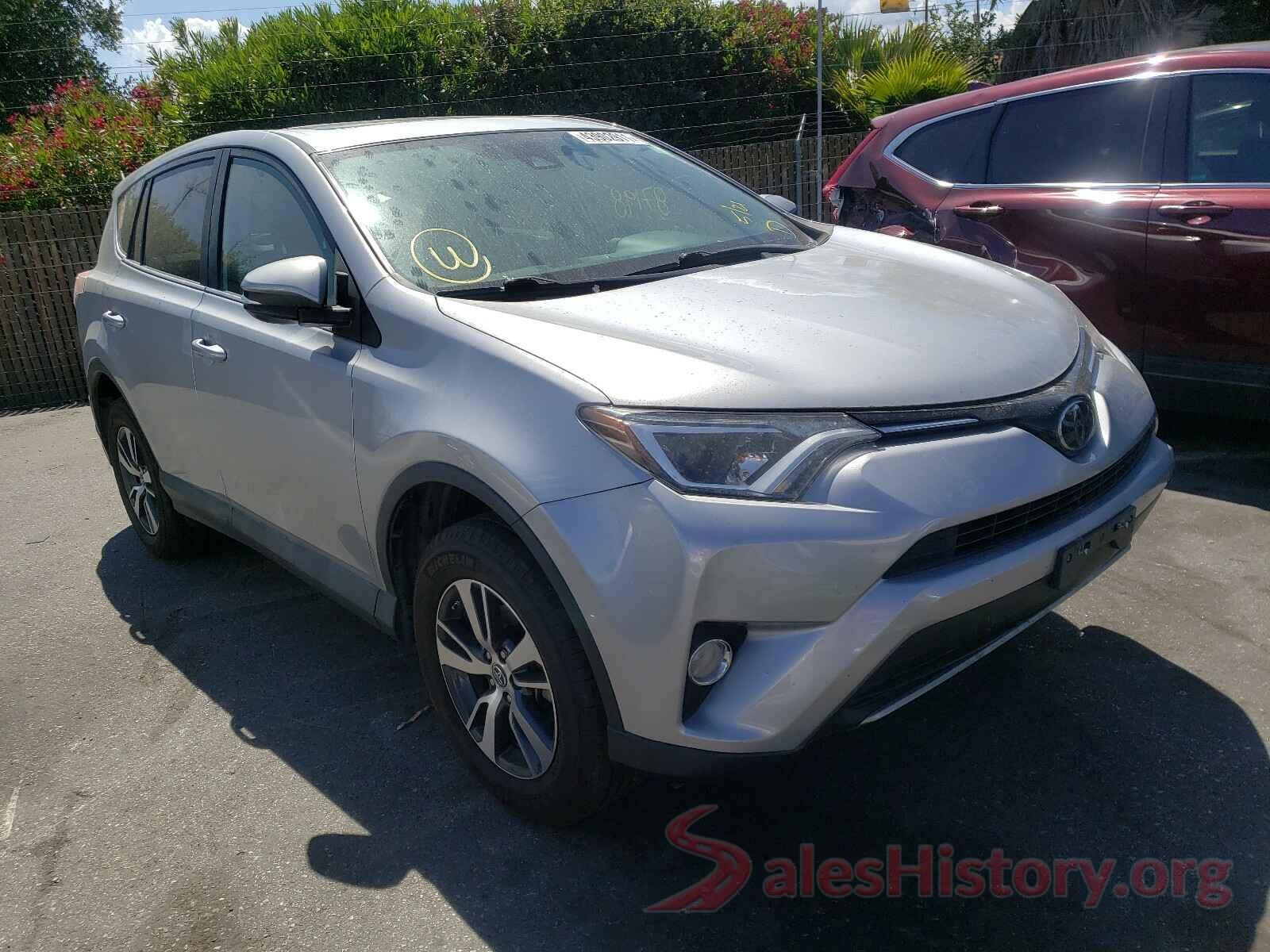 2T3WFREVXHW364371 2017 TOYOTA RAV4