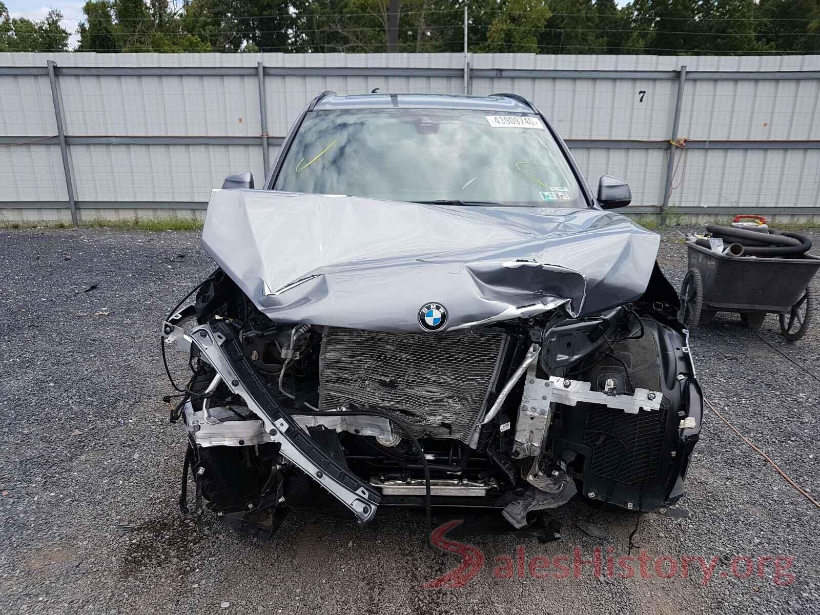 5UXKR0C38H0V84131 2017 BMW X5